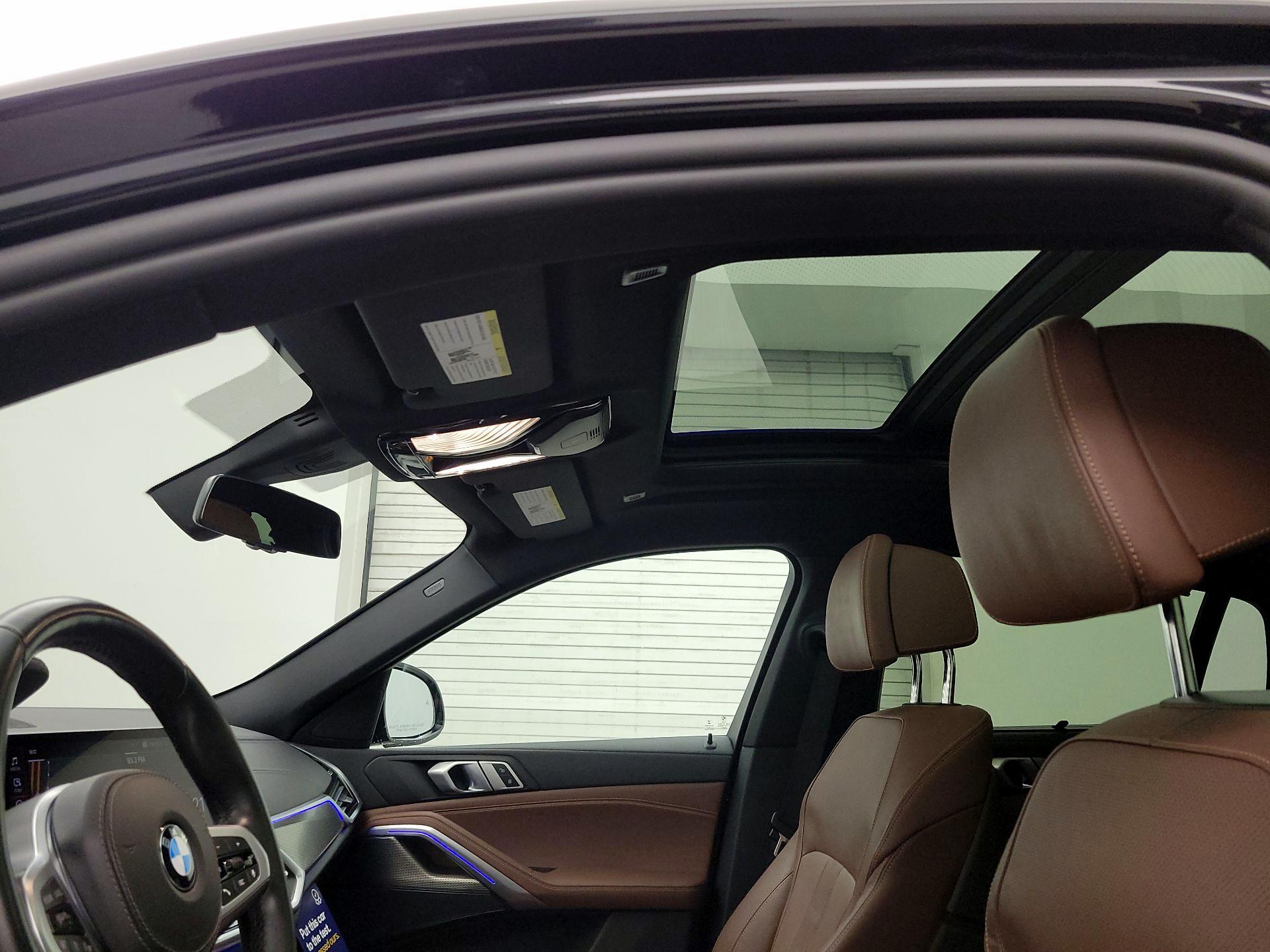 Thumbnail: 2022 BMW X6 - 20