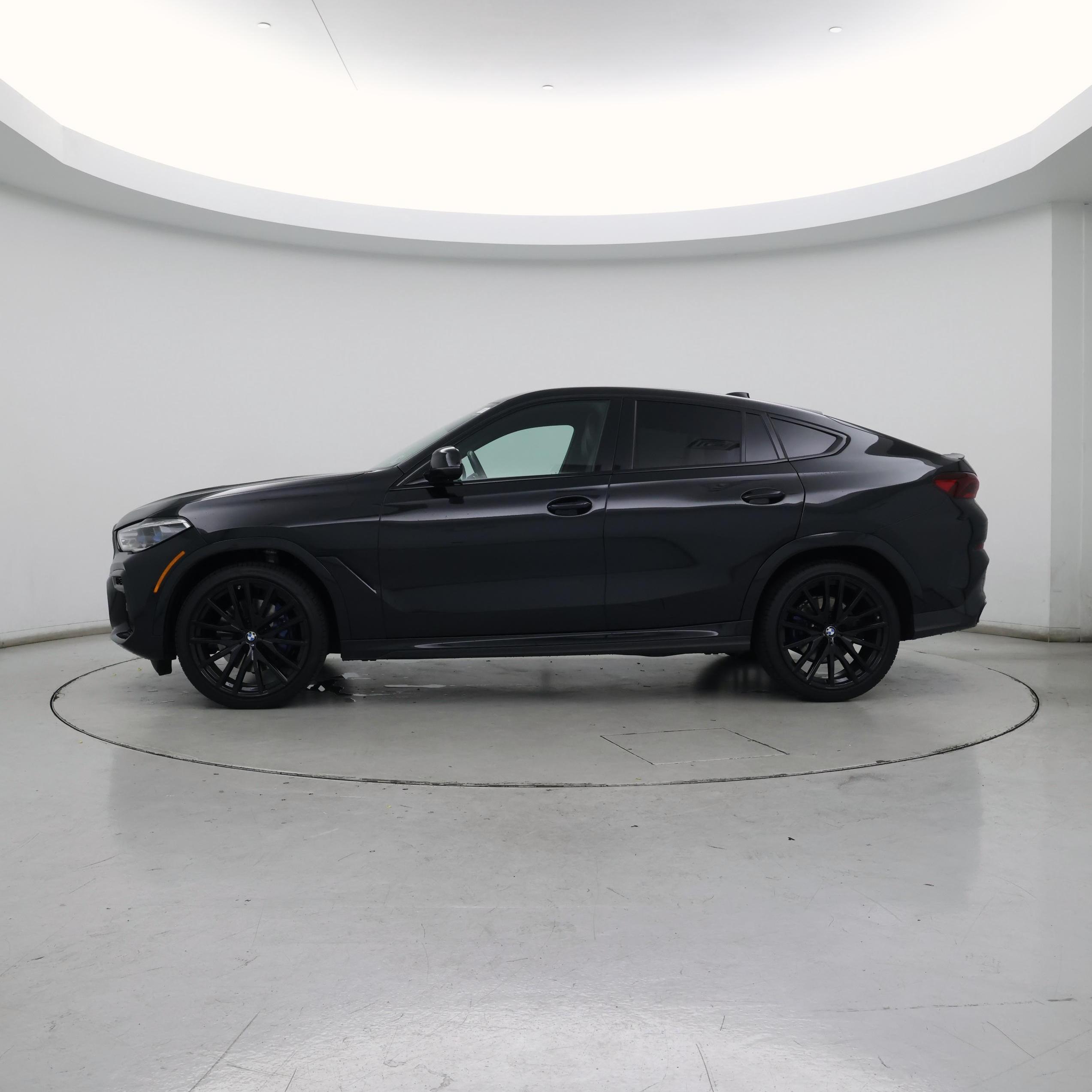 Thumbnail: 2022 BMW X6 - 3