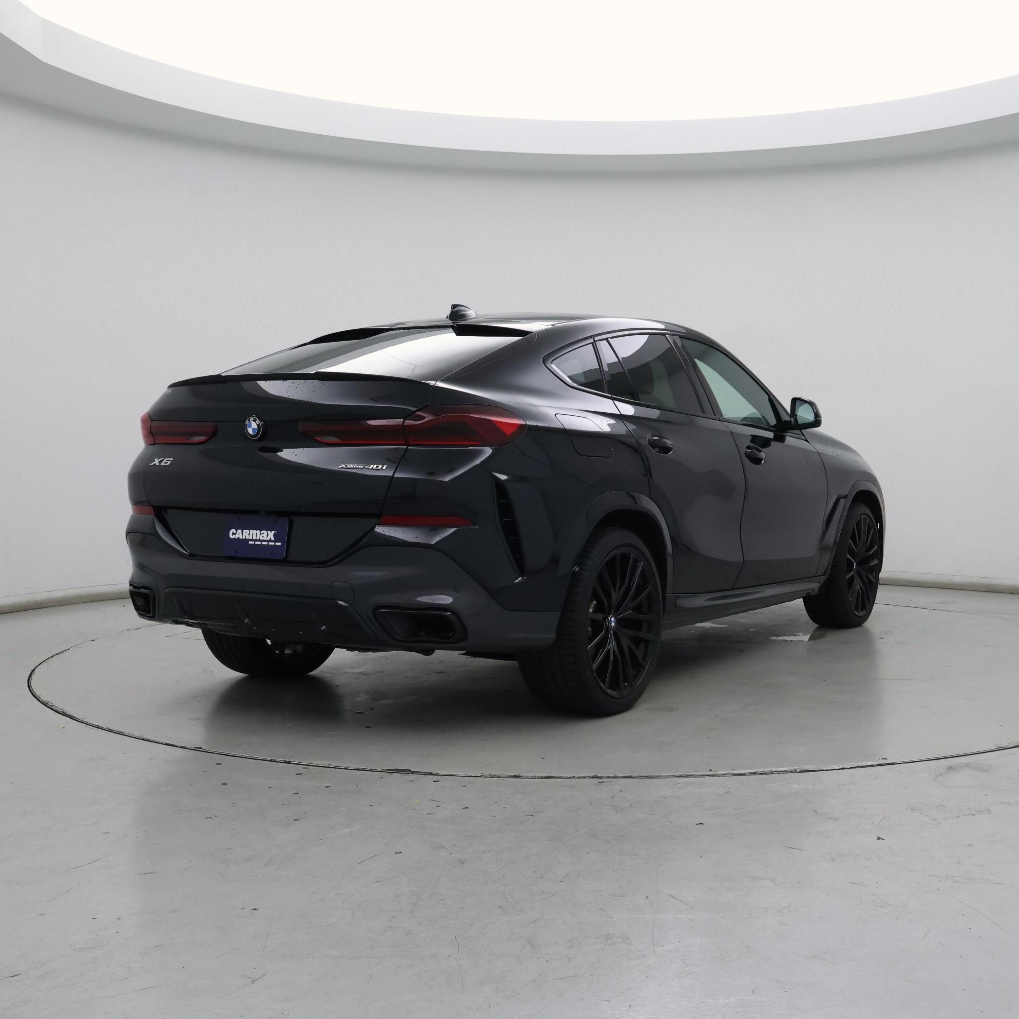 Thumbnail: 2022 BMW X6 - 8