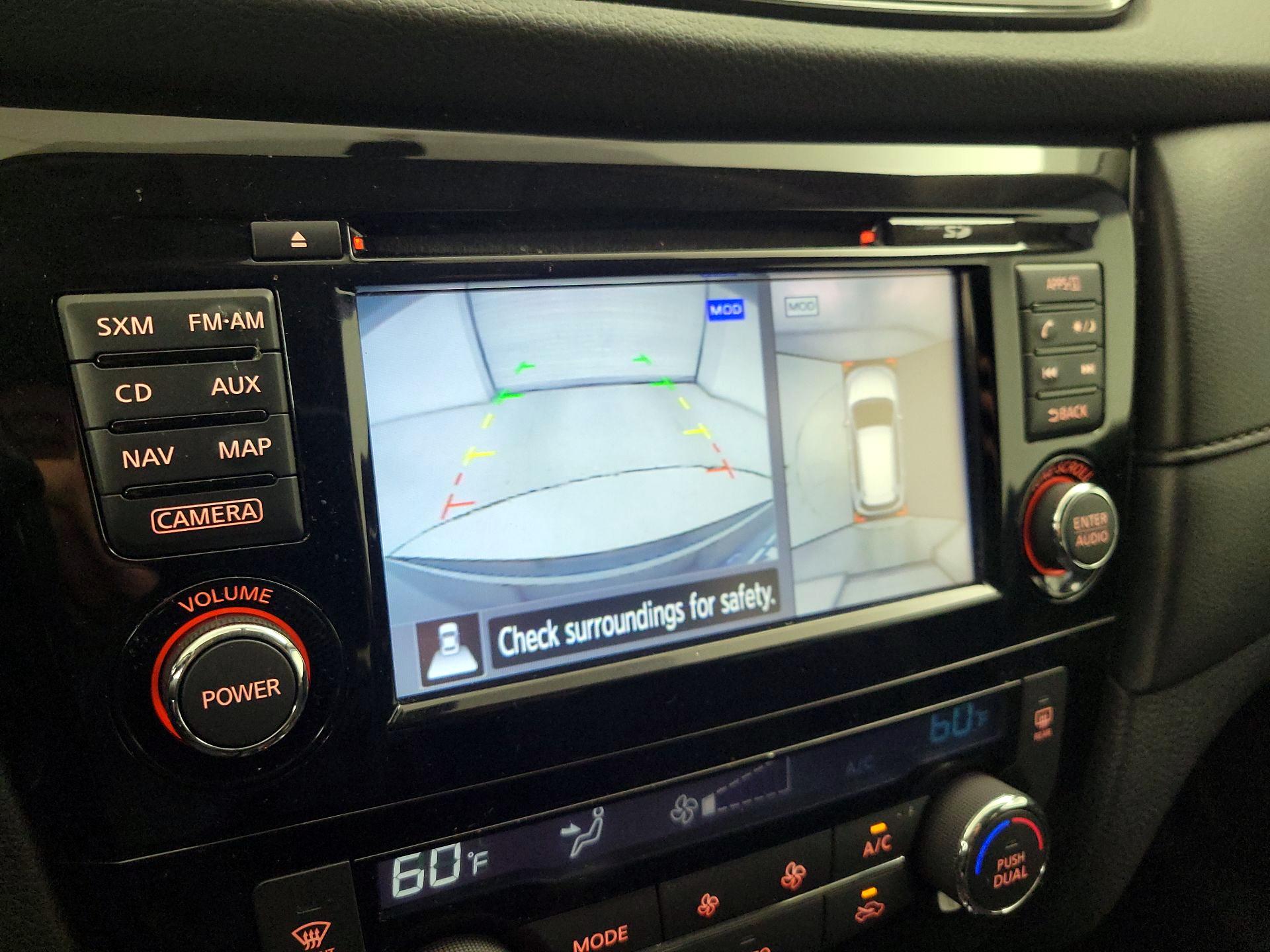 Thumbnail: 2017 Nissan Rogue - 15