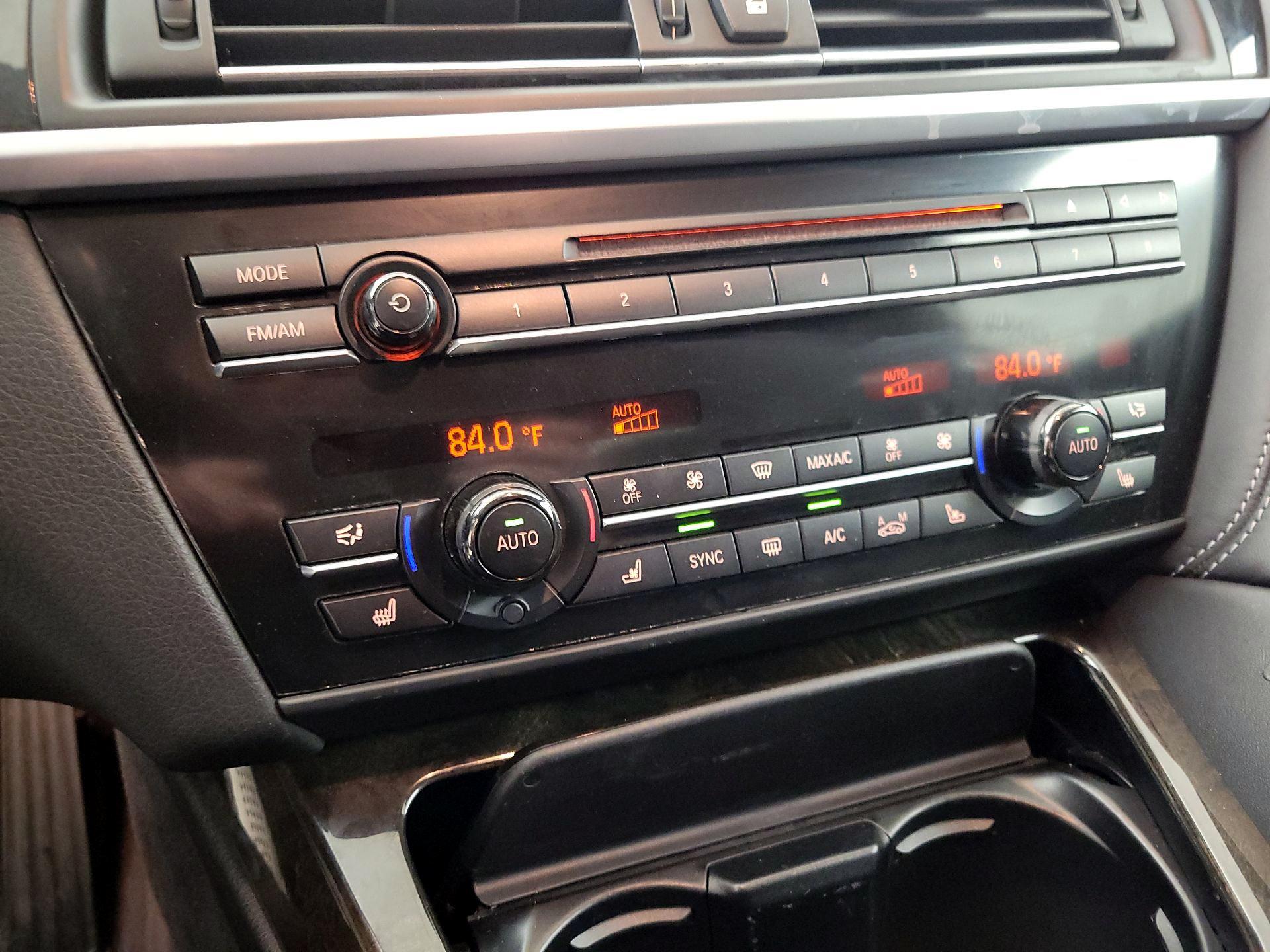 Thumbnail: 2015 BMW 6 Series - 17