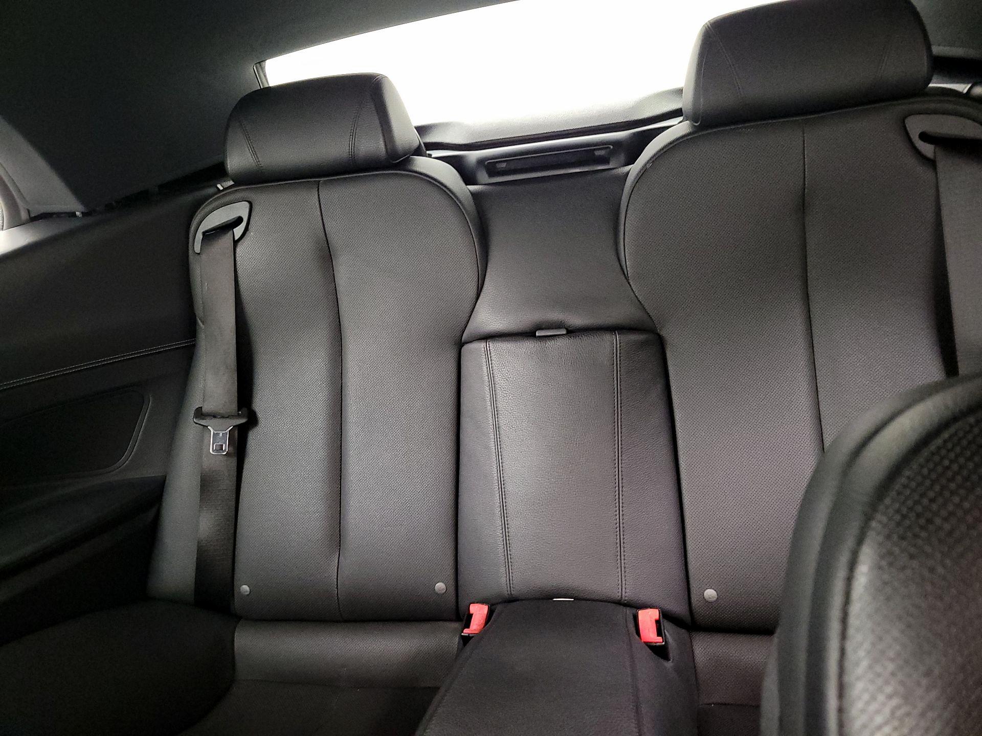 Thumbnail: 2015 BMW 6 Series - 20