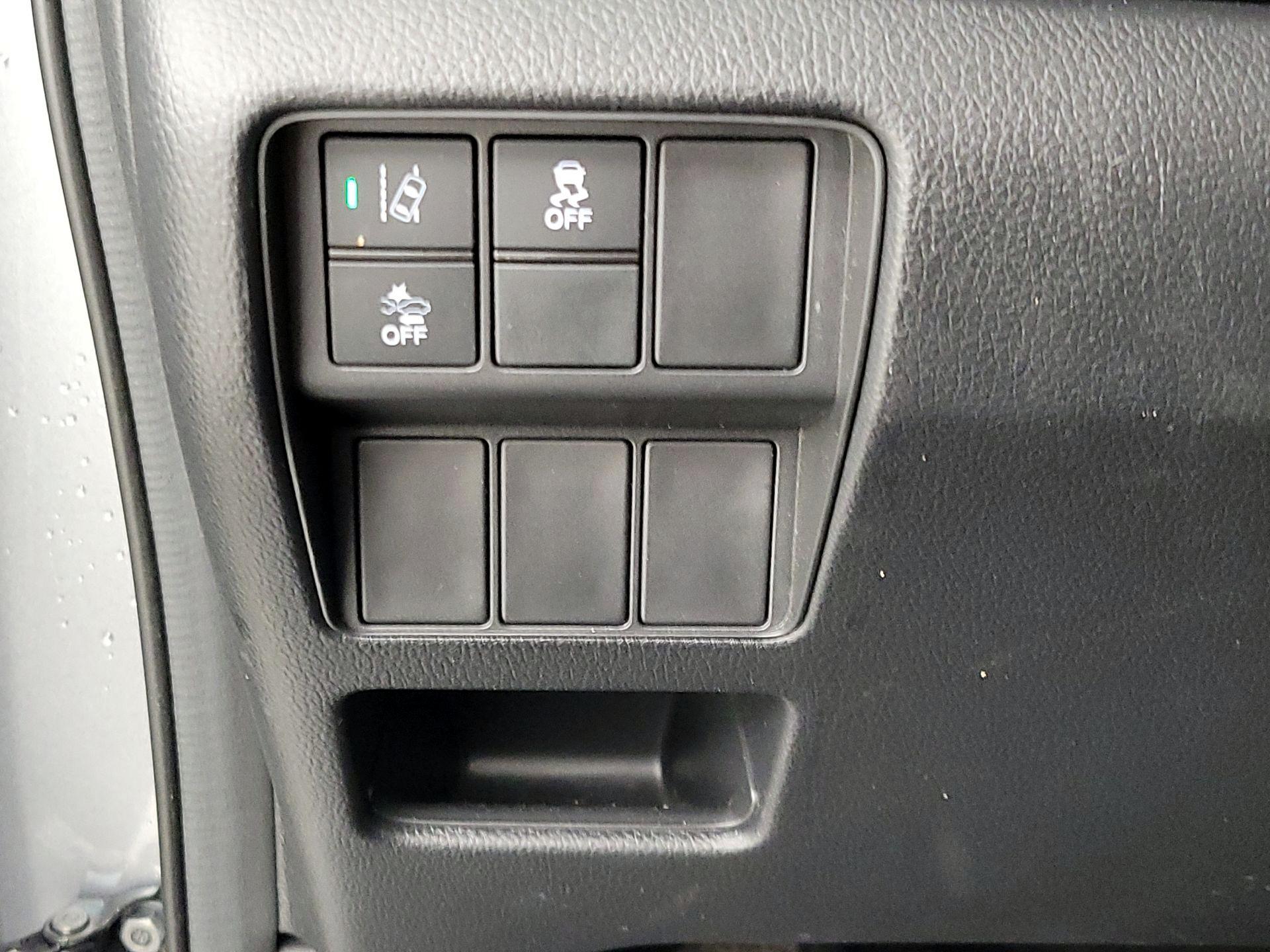 Thumbnail: 2019 Honda CR-V - 13