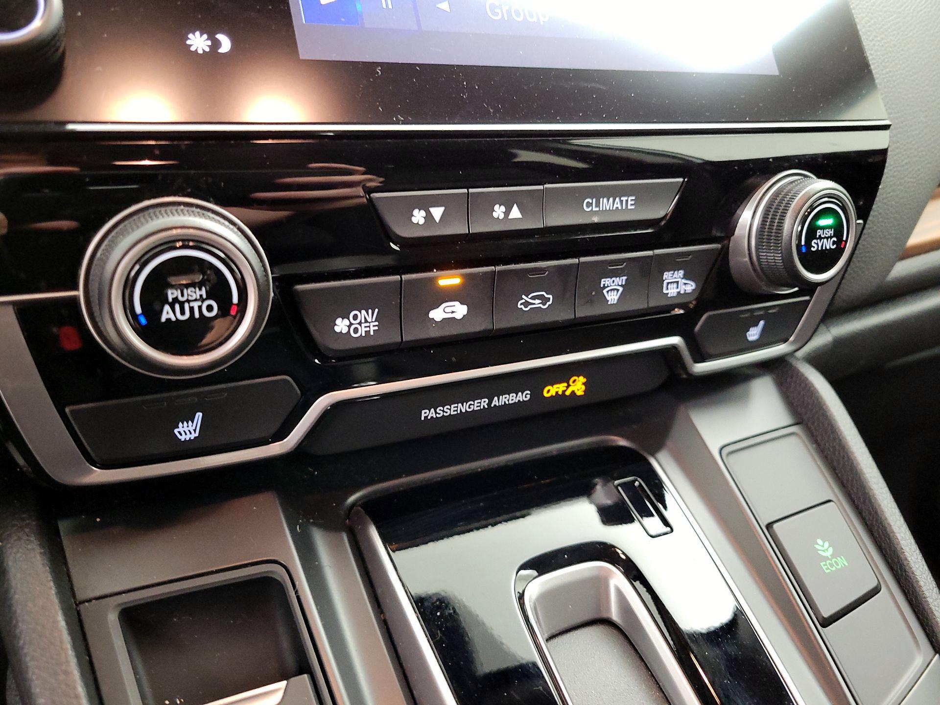 Thumbnail: 2019 Honda CR-V - 16