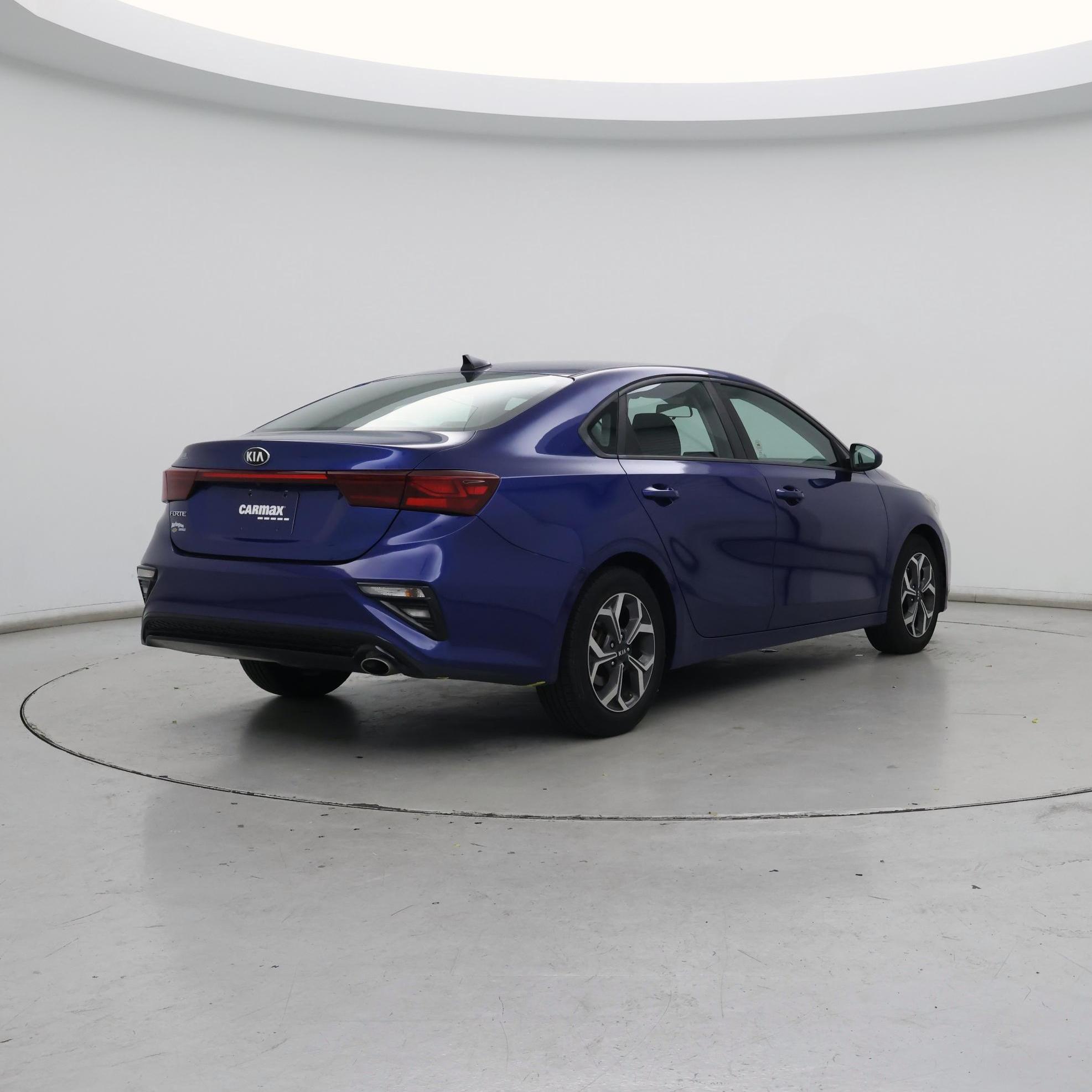 Thumbnail: 2019 Kia Forte - 8