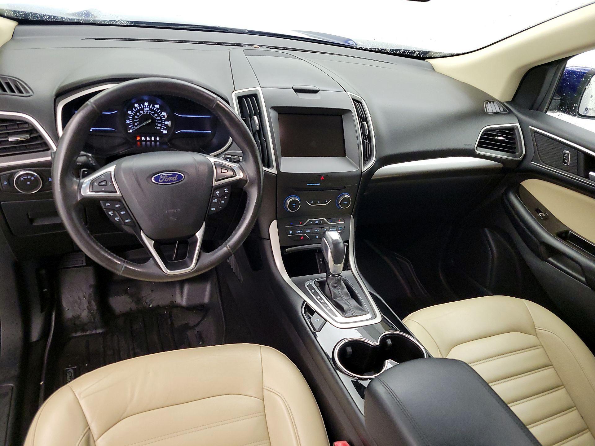 Thumbnail: 2015 Ford Edge - 9
