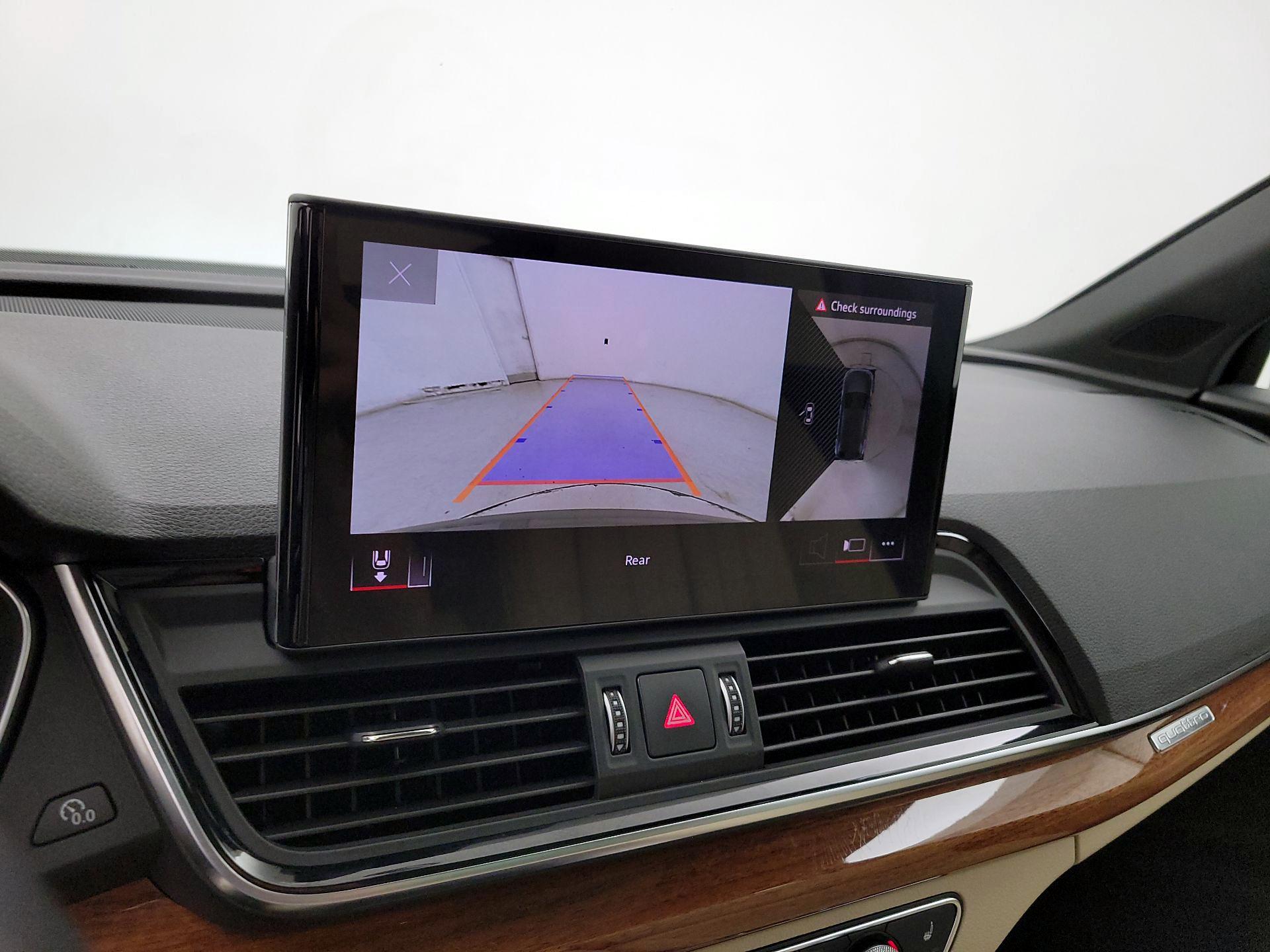 Thumbnail: 2023 Audi Q5 - 14