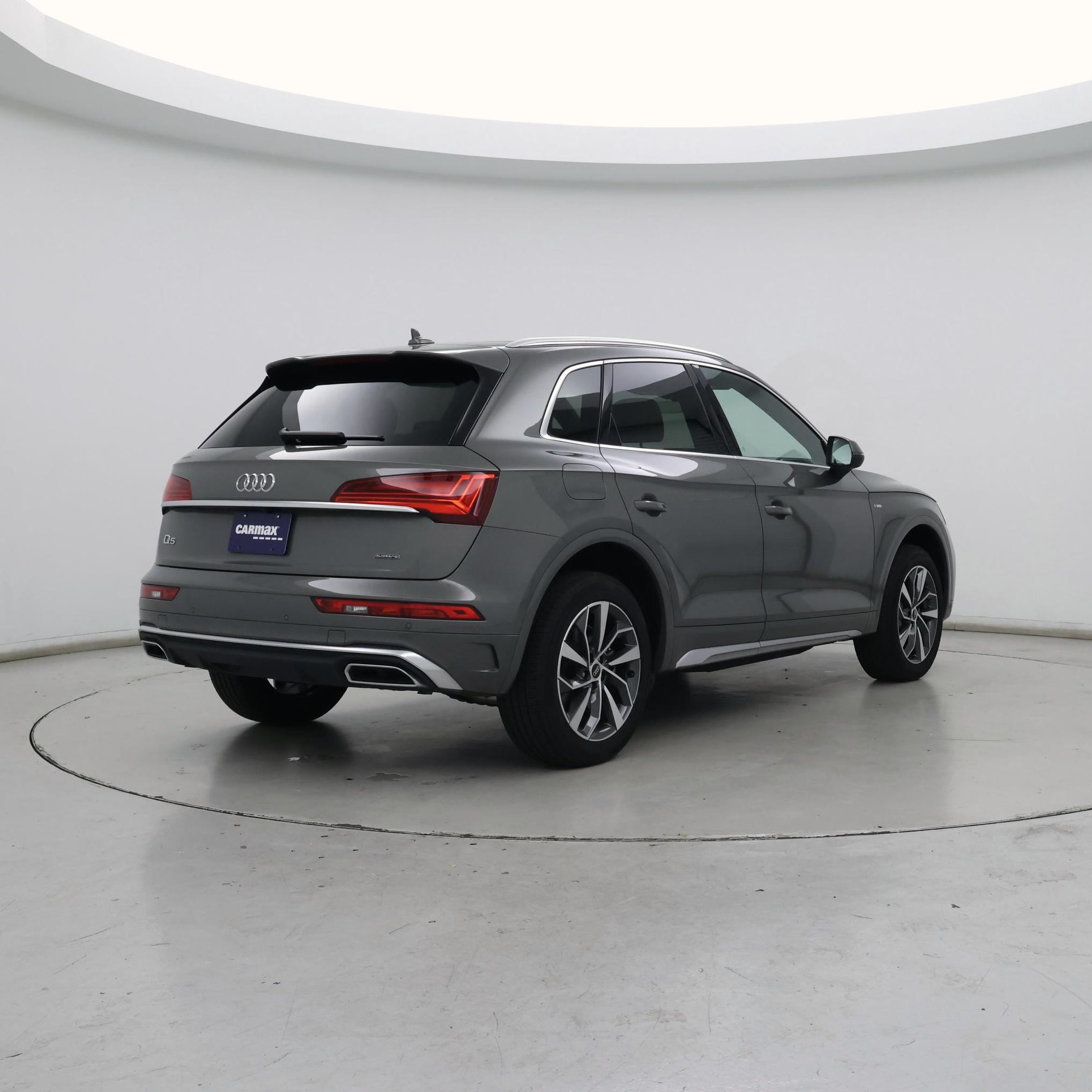 Thumbnail: 2023 Audi Q5 - 8