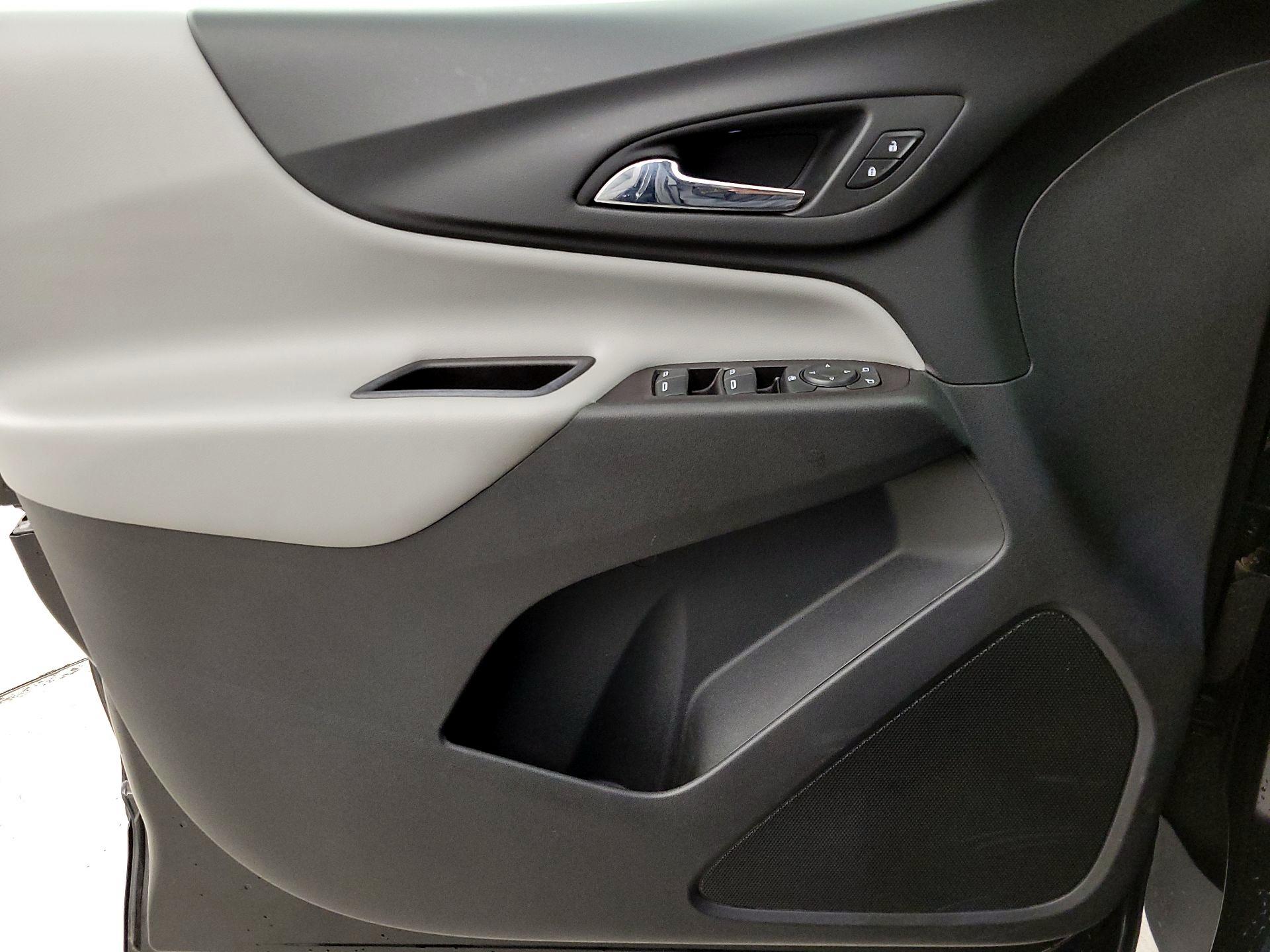 Thumbnail: 2020 Chevrolet Equinox - 12