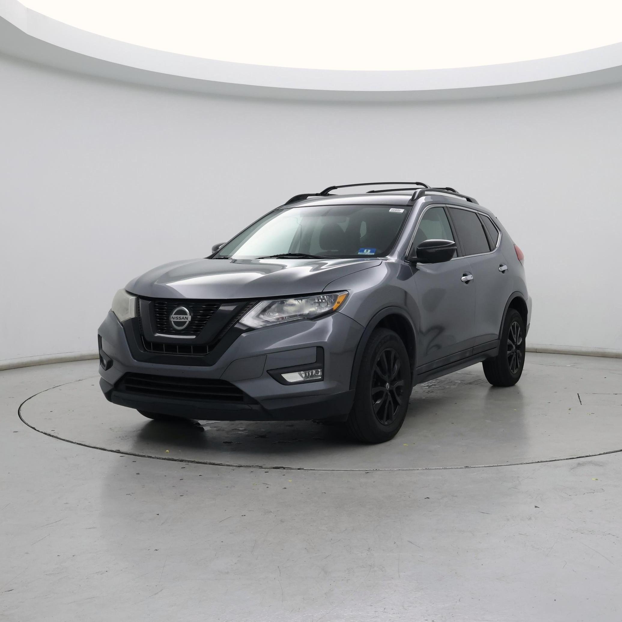 Thumbnail: 2018 Nissan Rogue - 4