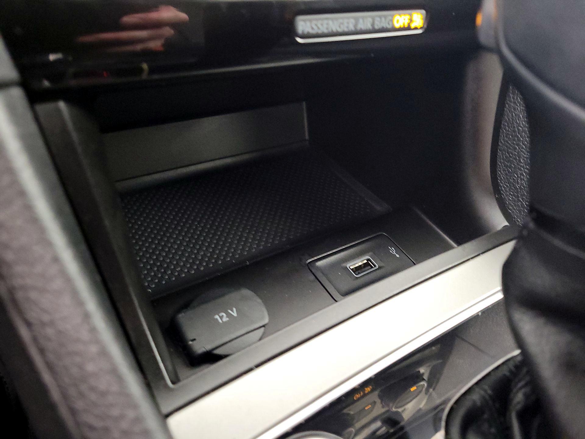 Thumbnail: 2022 Volkswagen Passat - 17