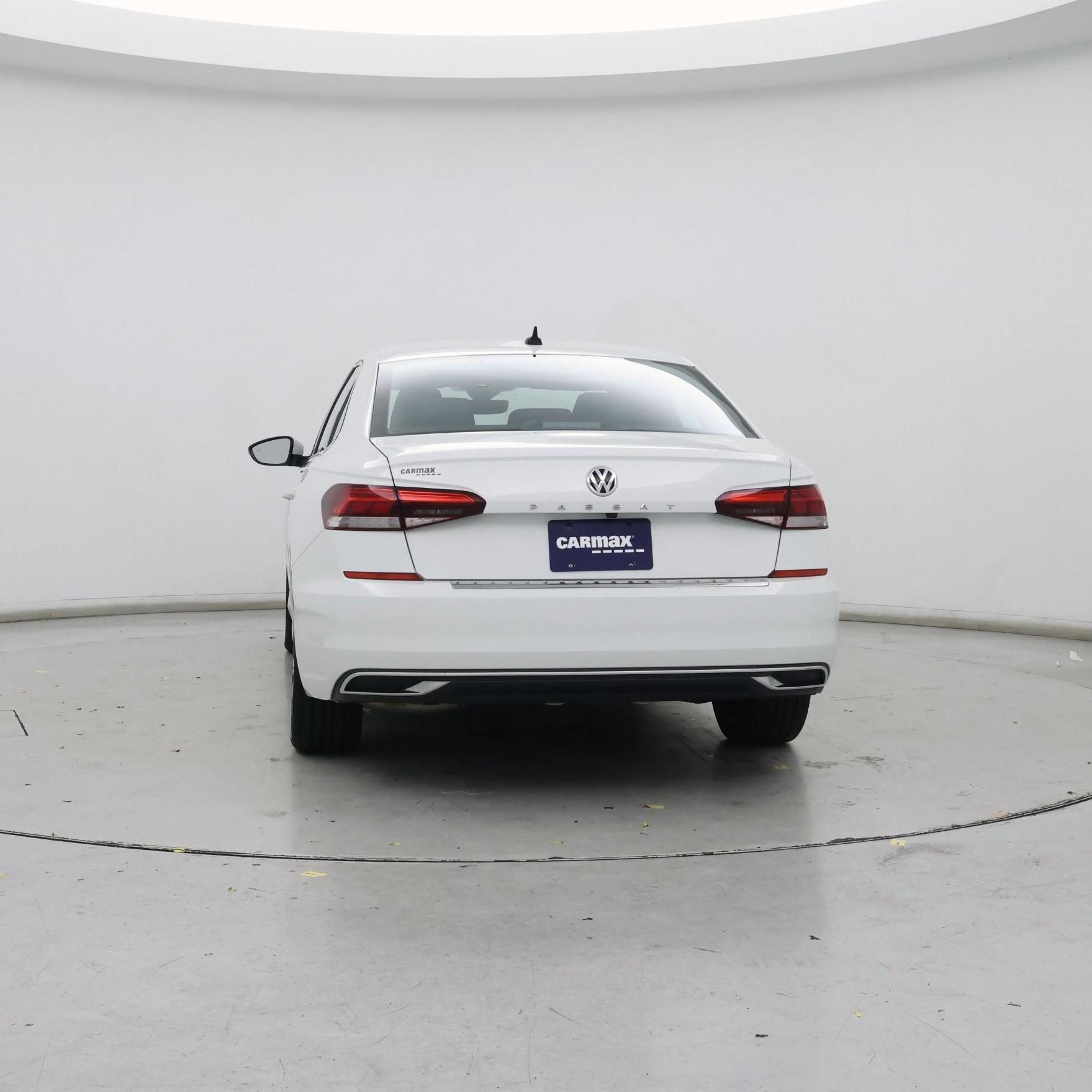 Thumbnail: 2022 Volkswagen Passat - 6