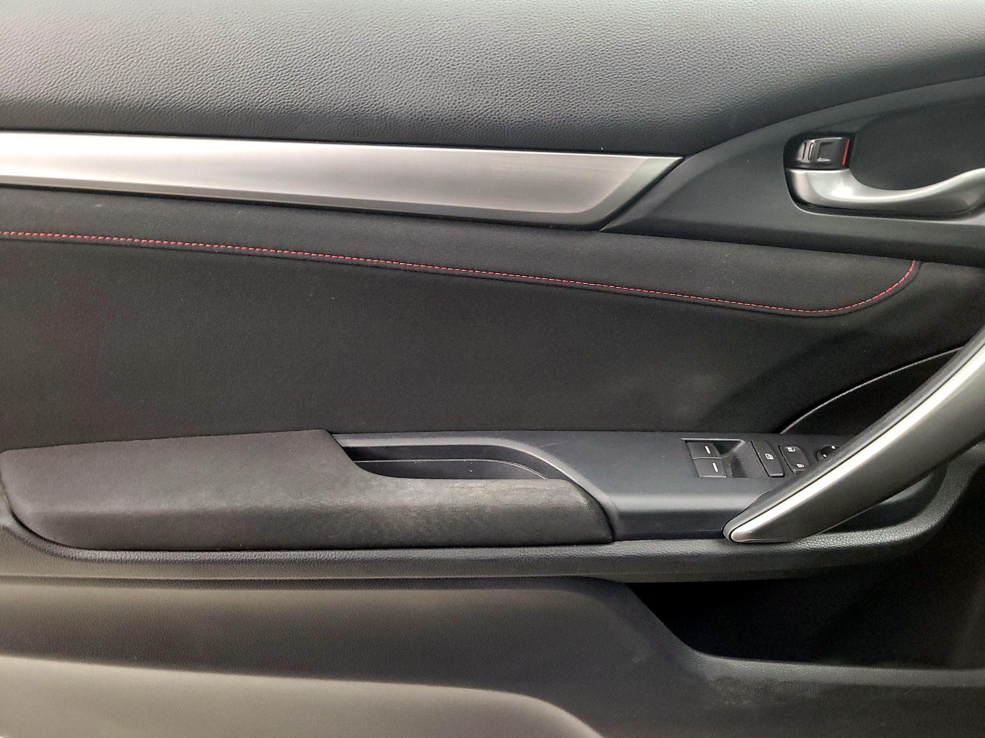 Thumbnail: 2017 Honda Civic - 12