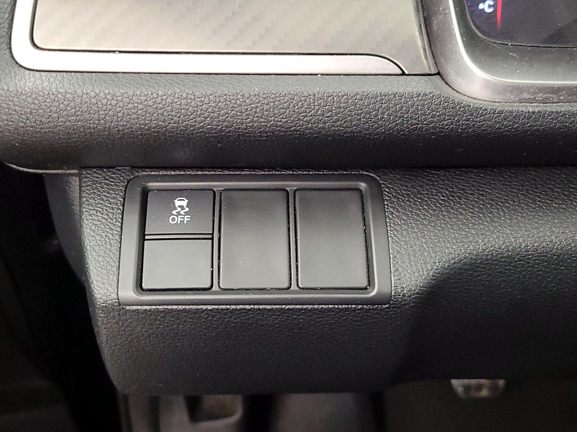 Thumbnail: 2017 Honda Civic - 13