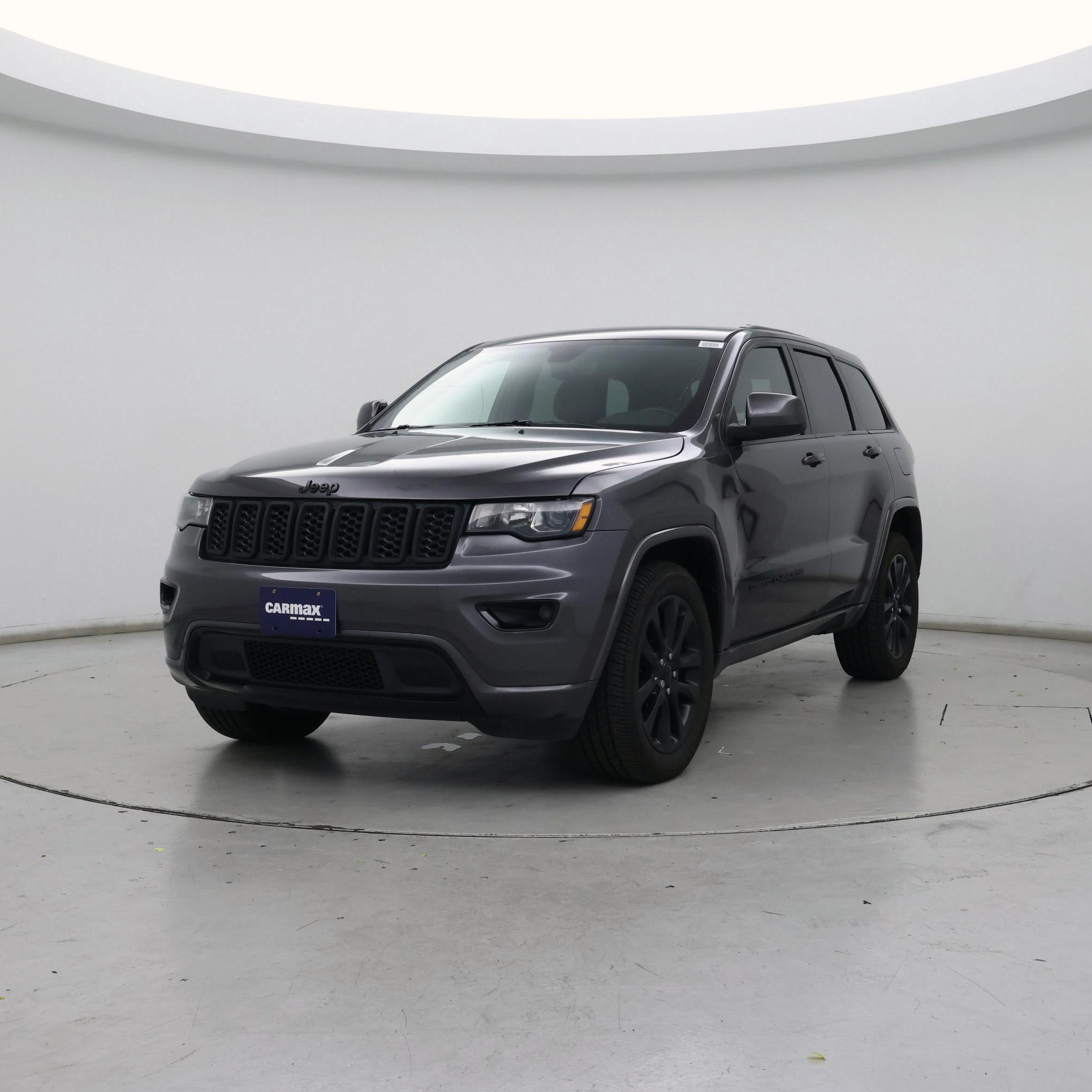 Thumbnail: 2018 Jeep Grand Cherokee - 4