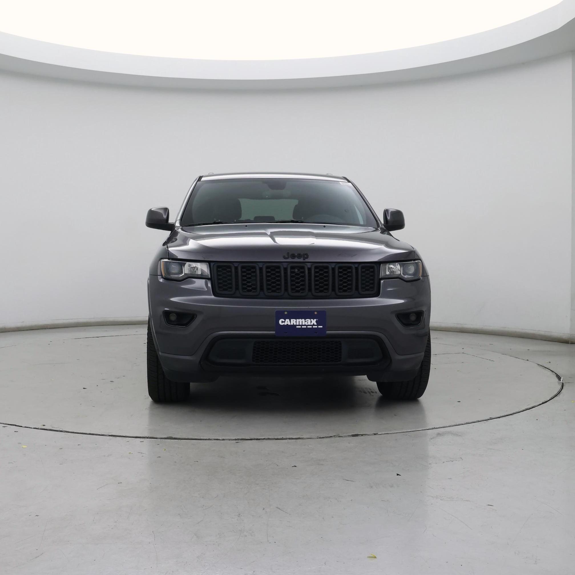 Thumbnail: 2018 Jeep Grand Cherokee - 5