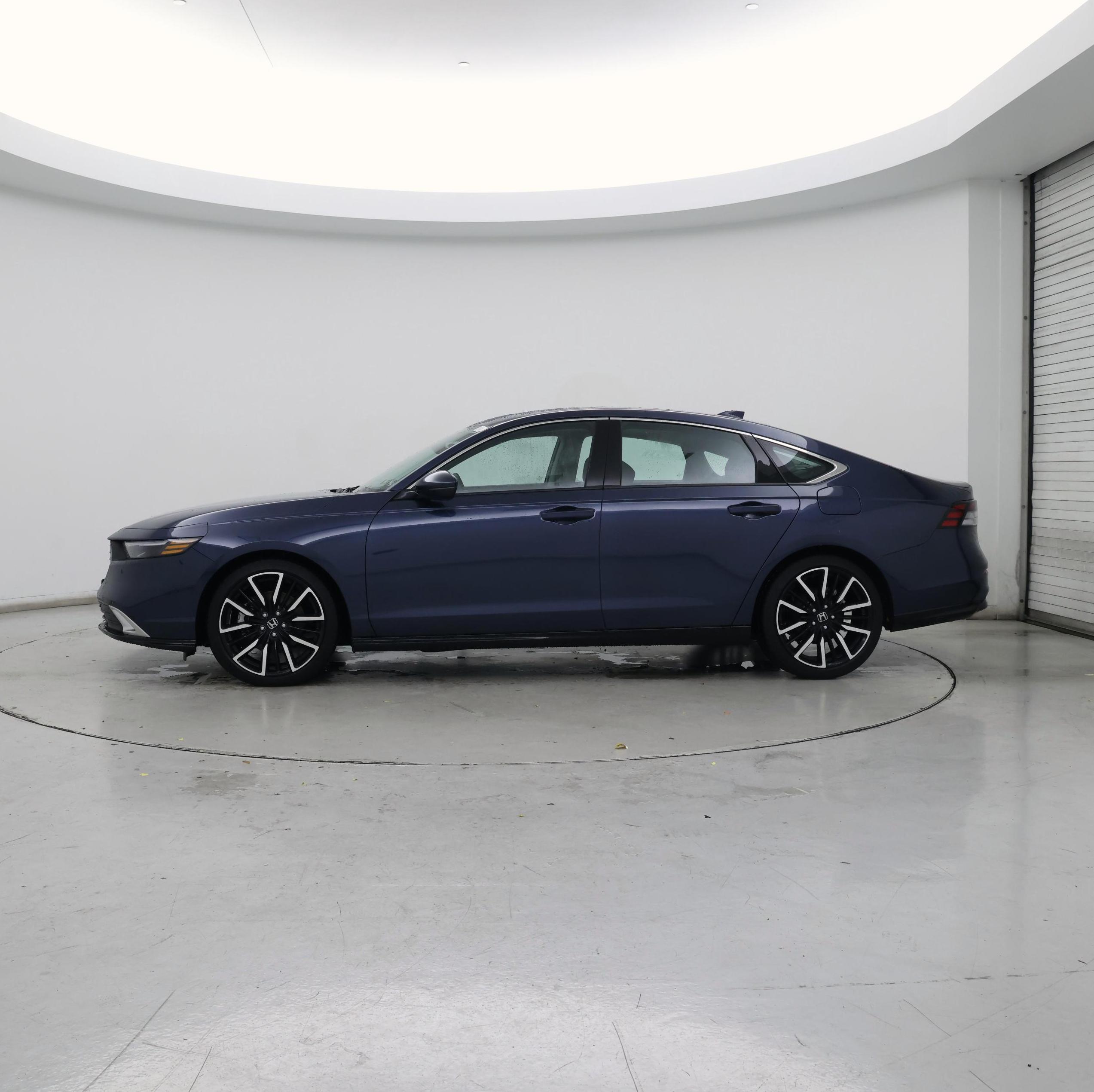 Thumbnail: 2025 Honda Accord - 3