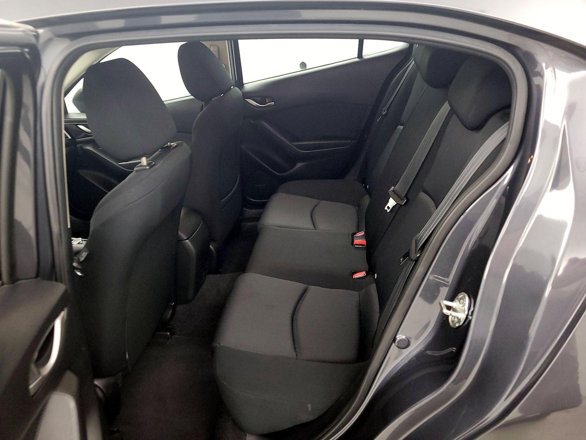 Thumbnail: 2016 Mazda Mazda3 - 20