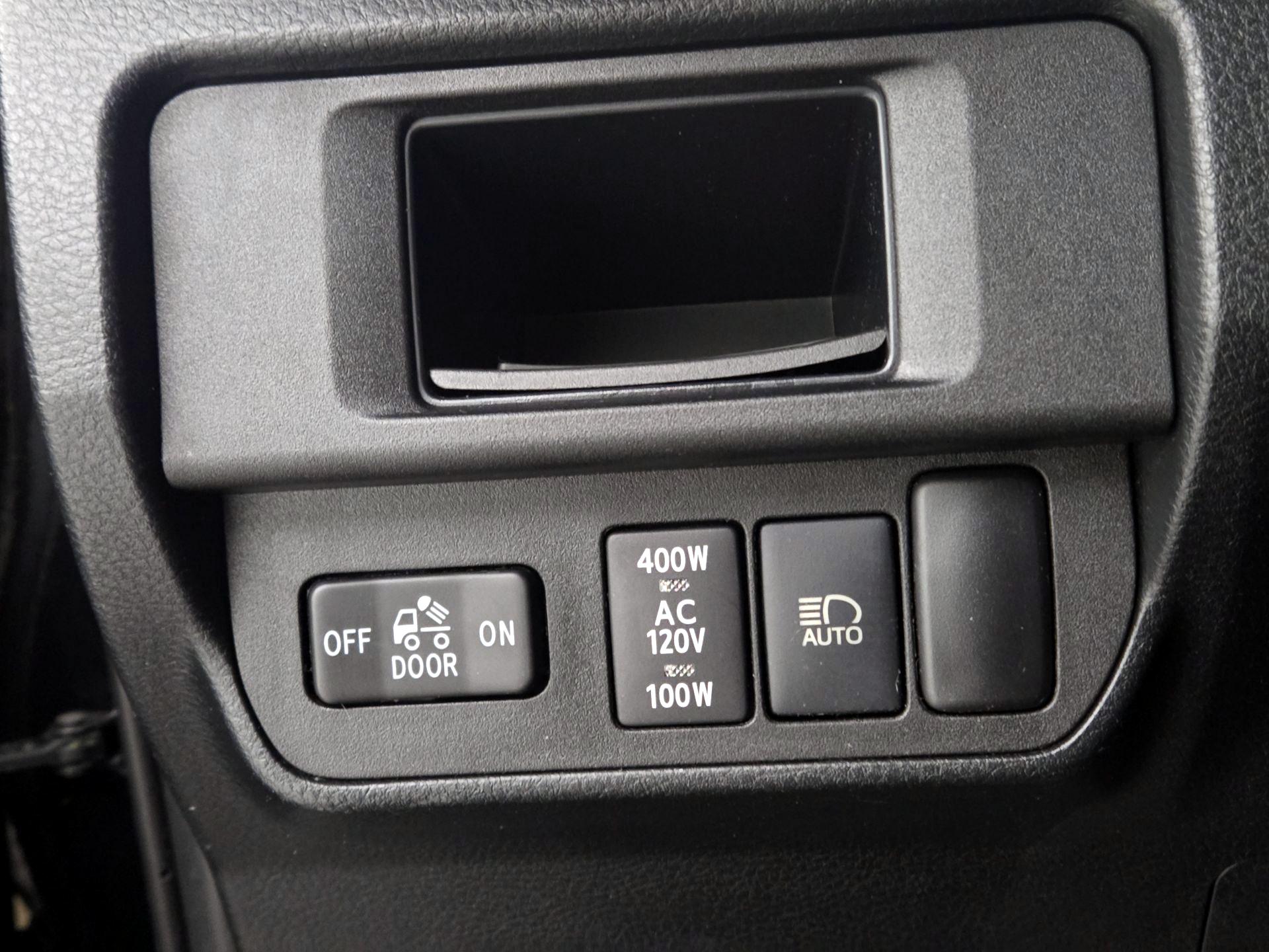 Thumbnail: 2019 Toyota Tacoma - 13