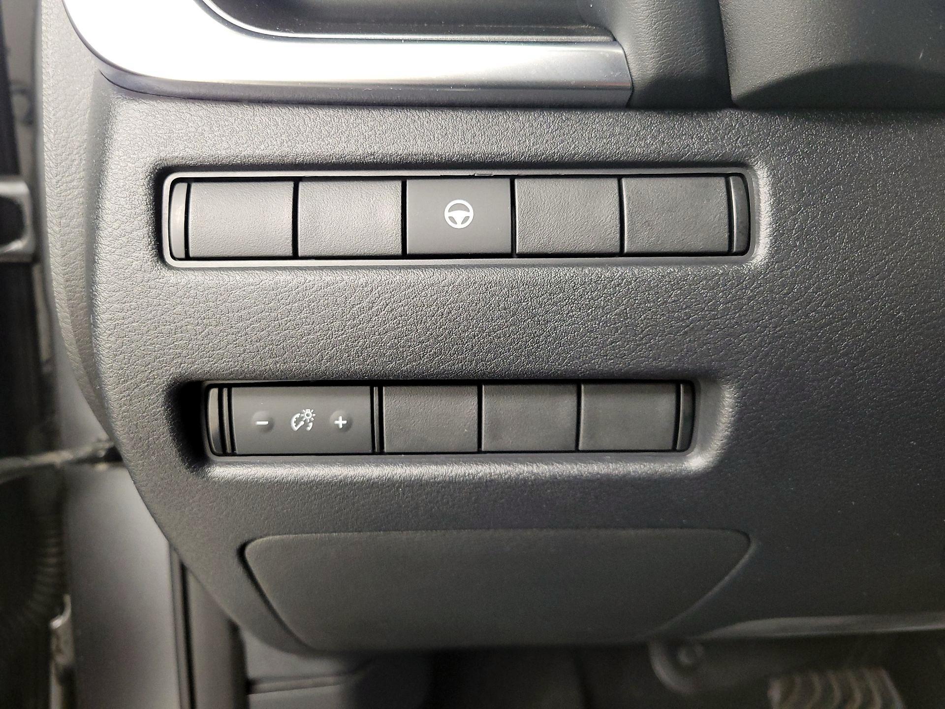 Thumbnail: 2021 Nissan Rogue - 13