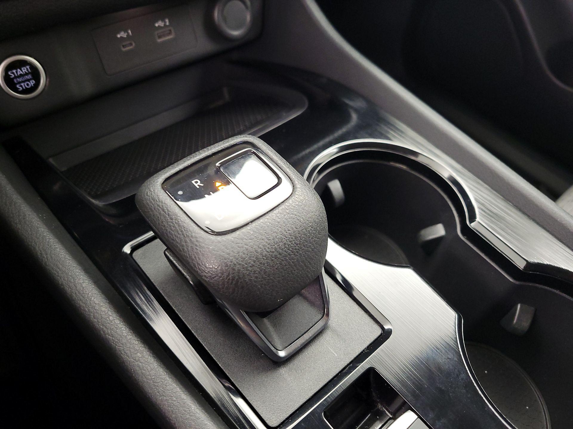 Thumbnail: 2021 Nissan Rogue - 17