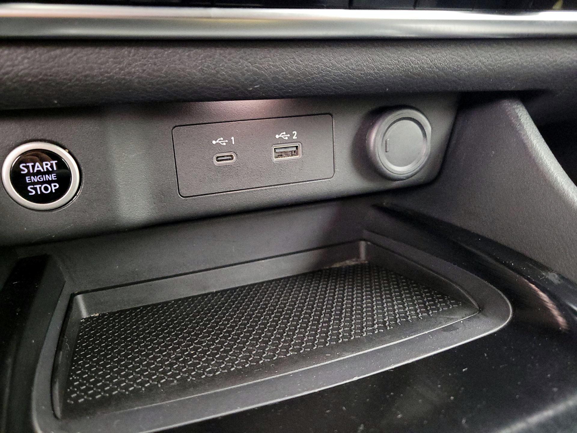 Thumbnail: 2021 Nissan Rogue - 18