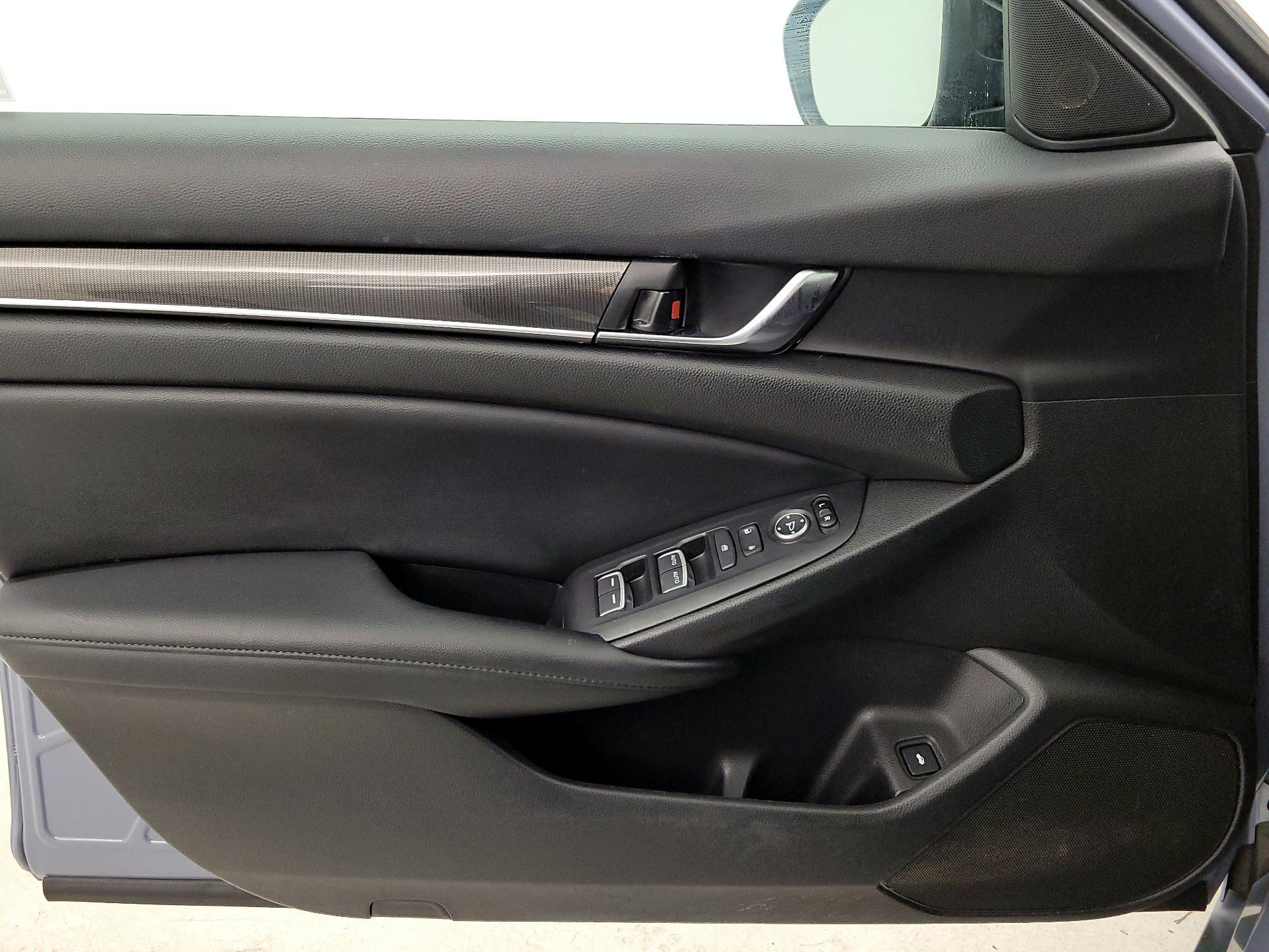 Thumbnail: 2022 Honda Accord - 12