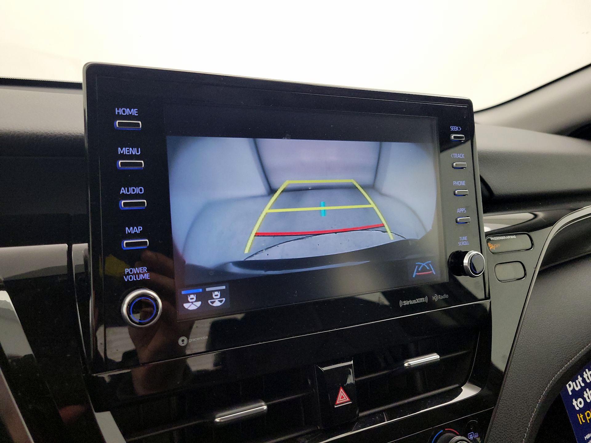 Thumbnail: 2021 Toyota Camry - 14