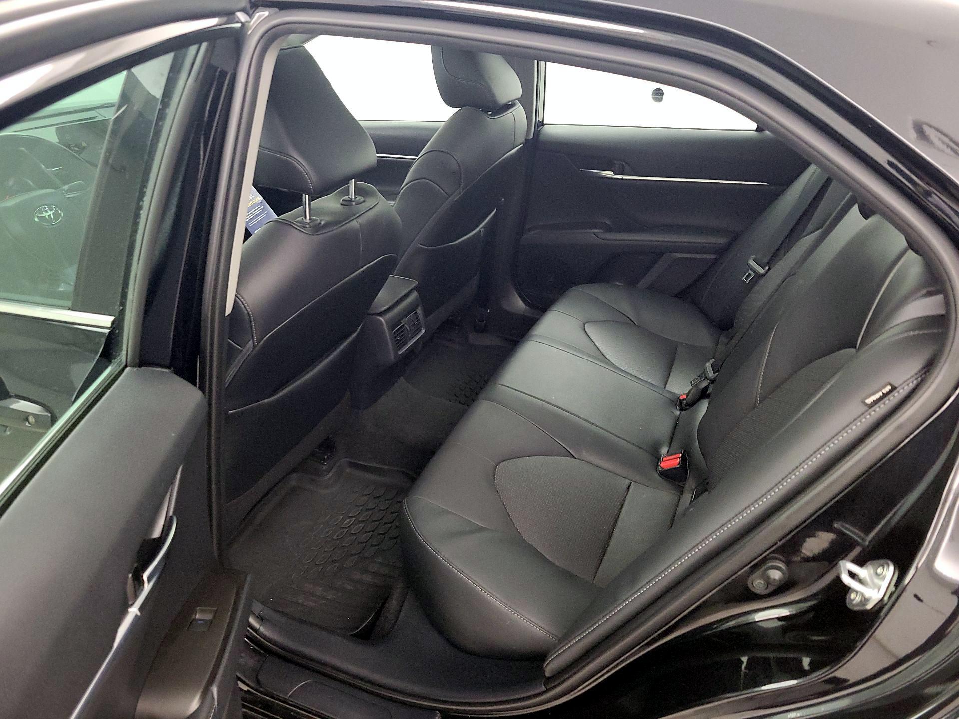 Thumbnail: 2021 Toyota Camry - 20