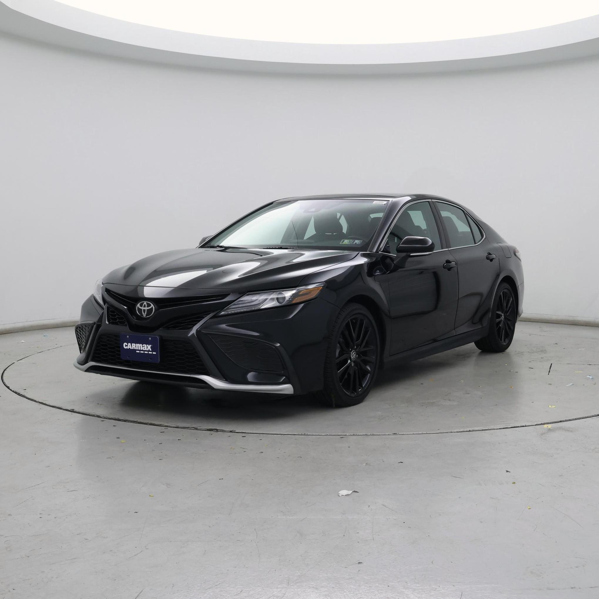 Thumbnail: 2021 Toyota Camry - 4