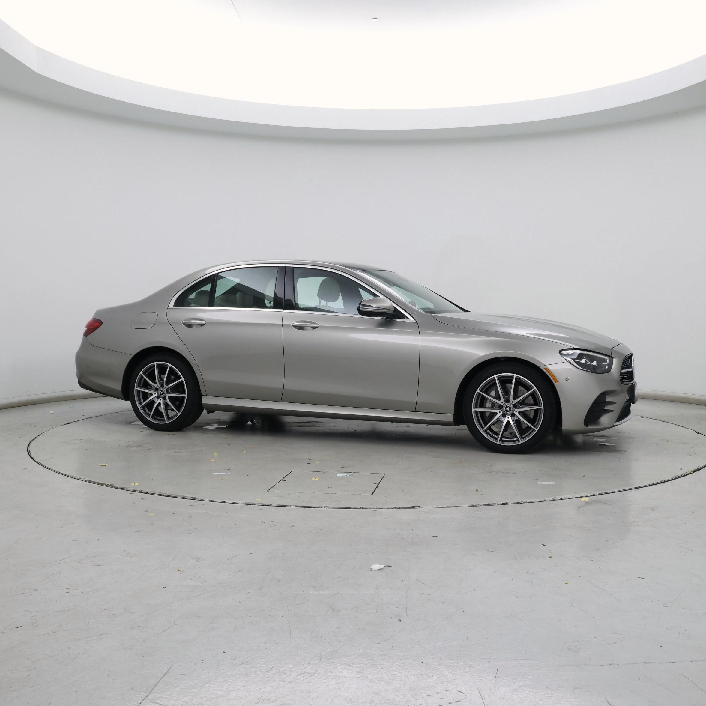 Thumbnail: 2023 Mercedes-Benz E-Class - 8