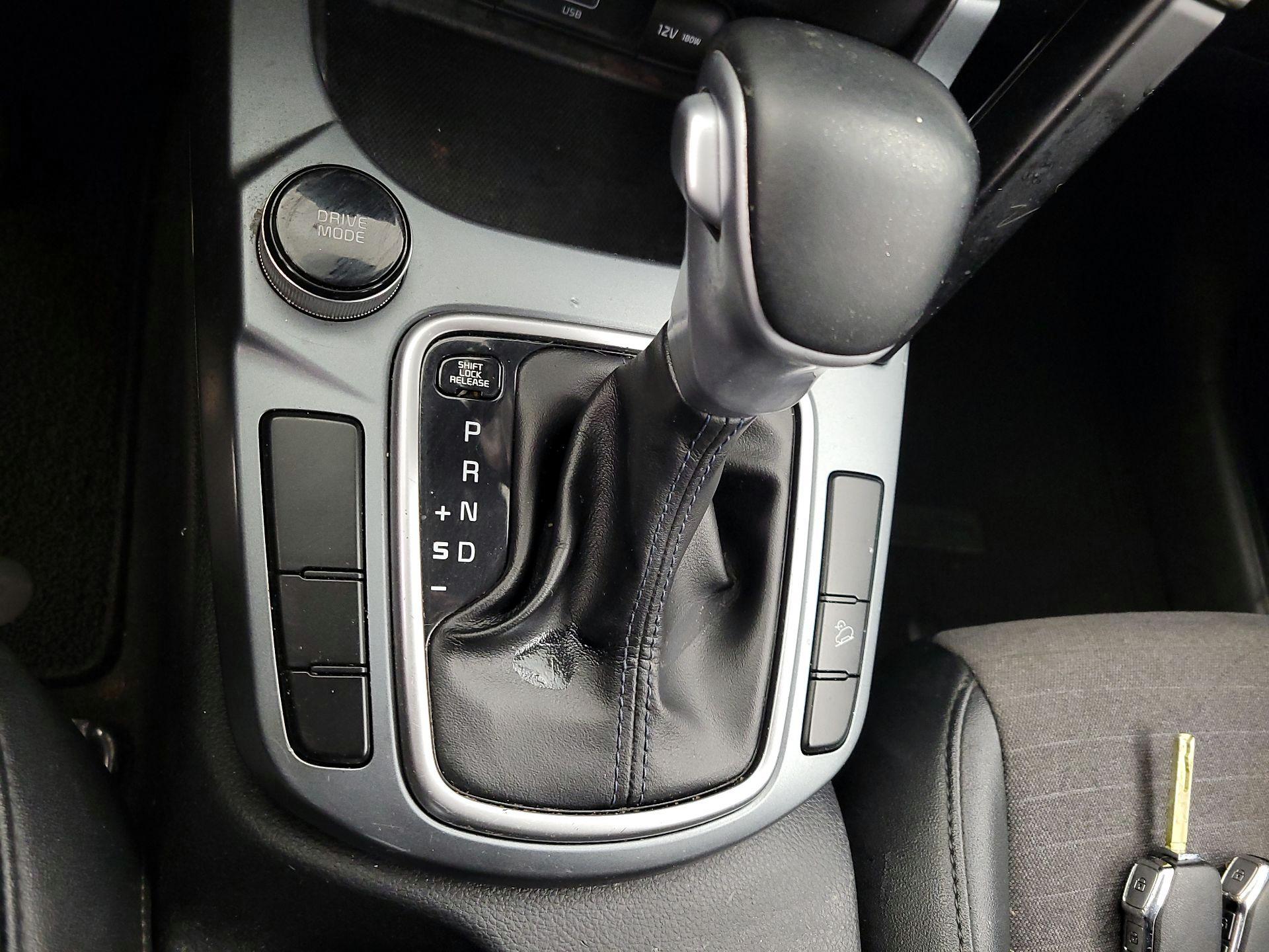 Thumbnail: 2021 Kia Seltos - 17