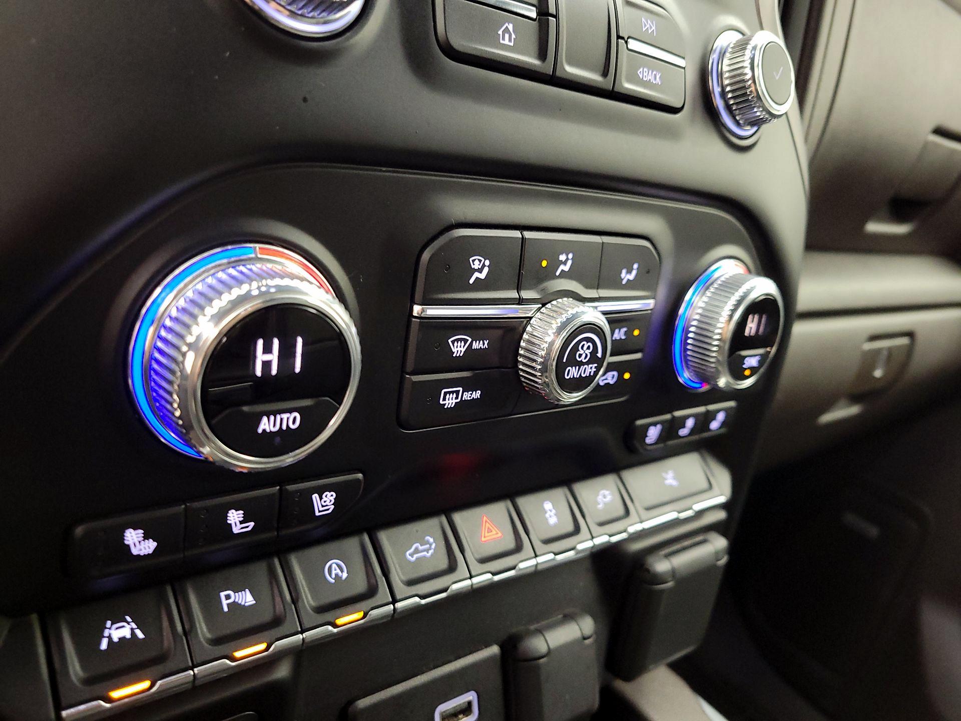 Thumbnail: 2020 GMC Sierra 1500 - 17