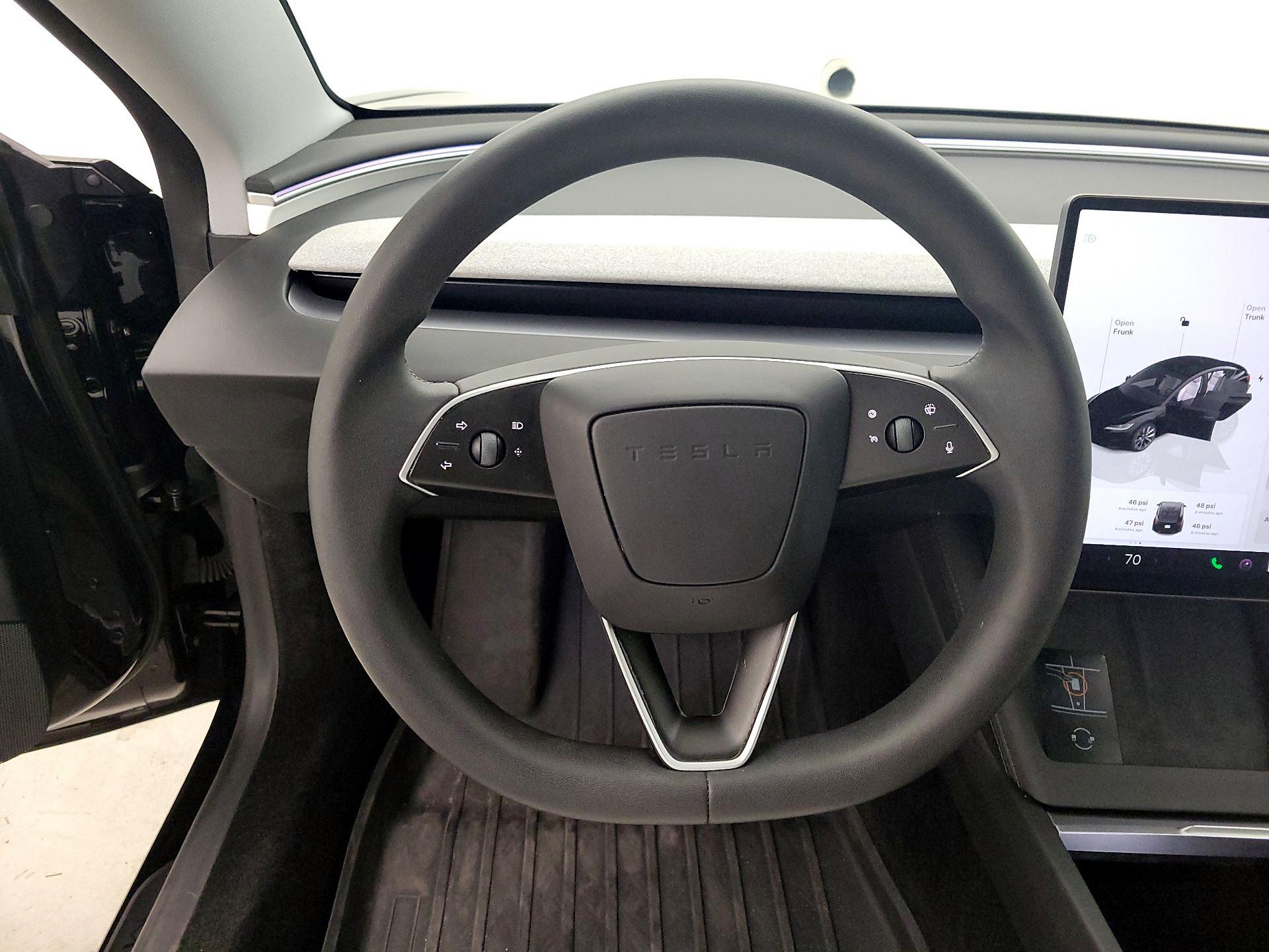 Thumbnail: 2025 Tesla Model 3 - 10