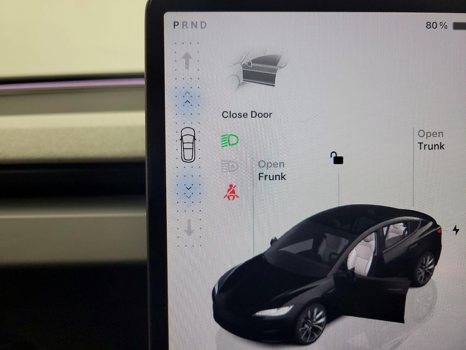 Thumbnail: 2025 Tesla Model 3 - 17