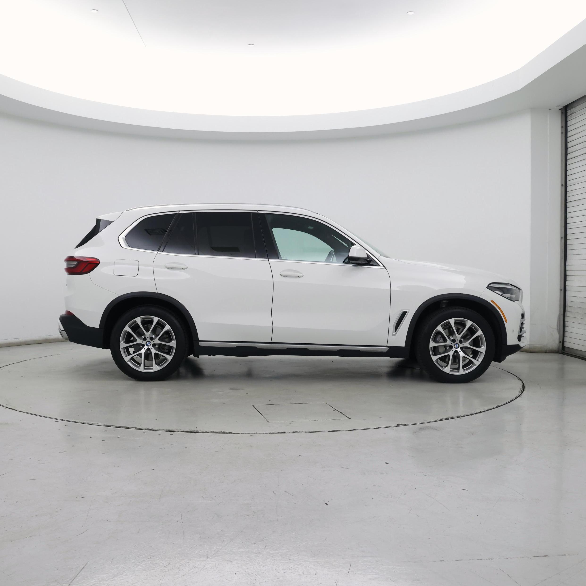 Thumbnail: 2020 BMW X5 - 7
