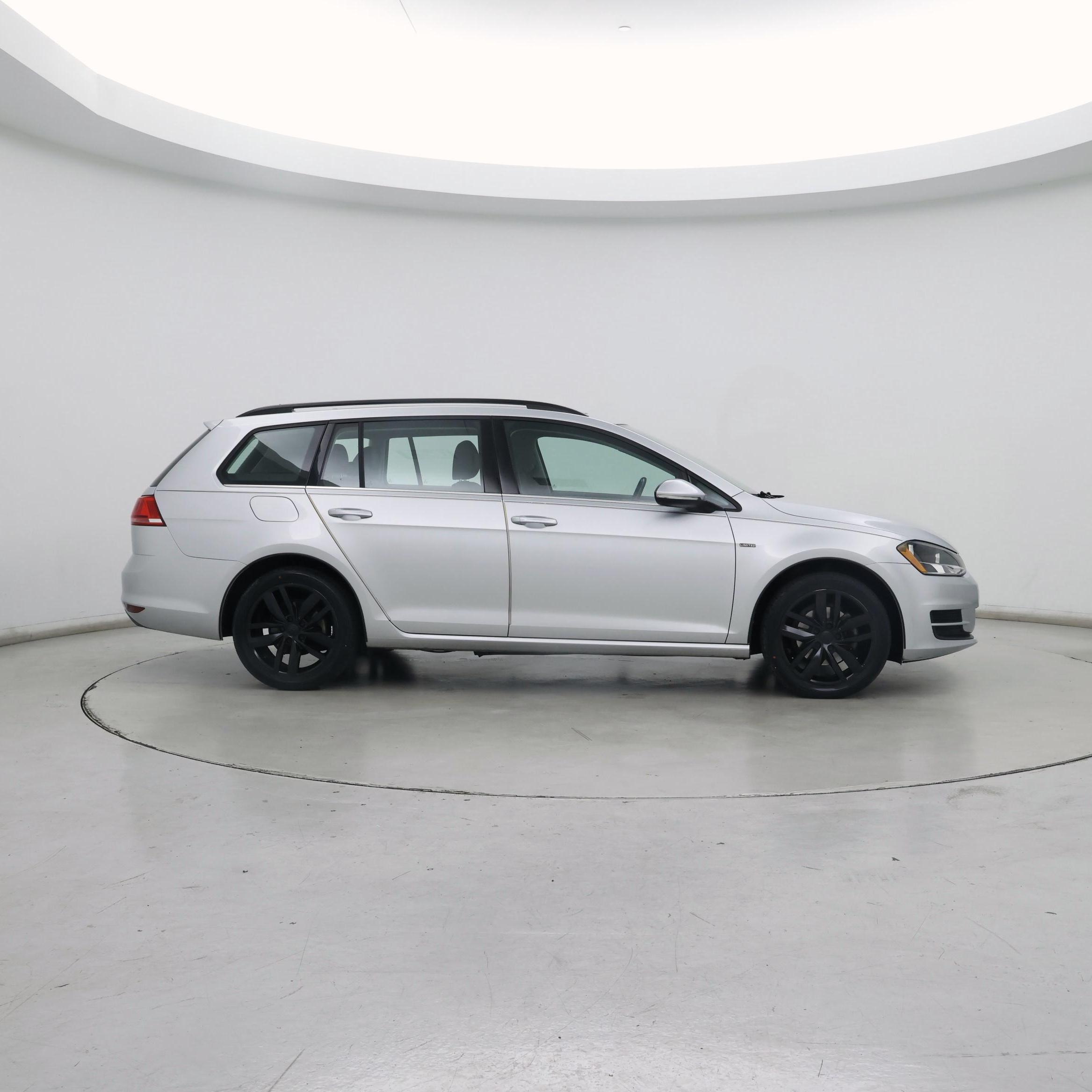 Thumbnail: 2016 Volkswagen Golf - 7