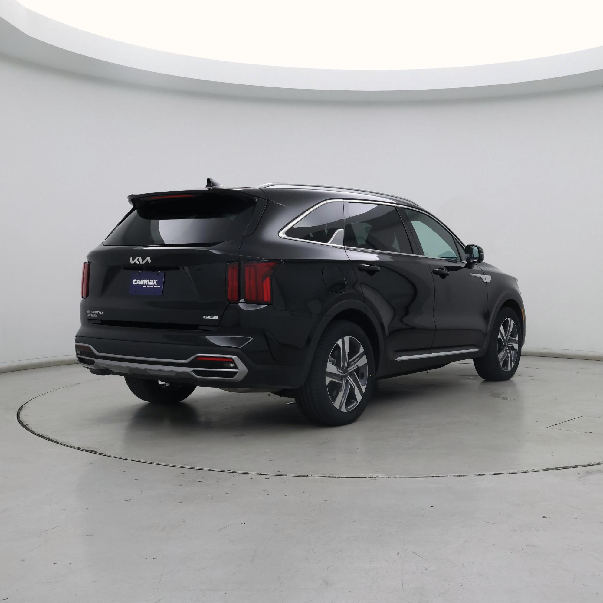 Thumbnail: 2023 Kia Sorento - 8