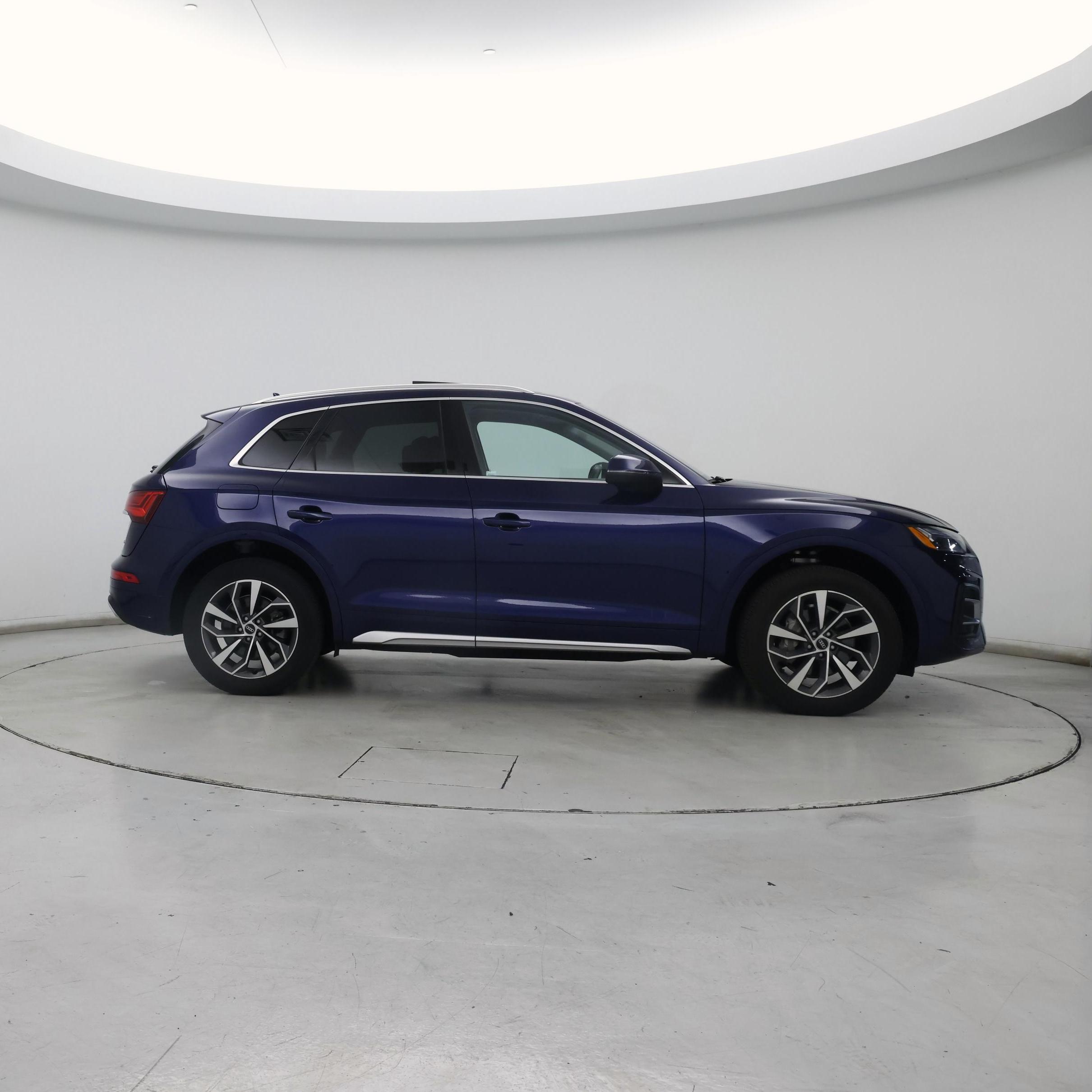 Thumbnail: 2021 Audi Q5 - 7
