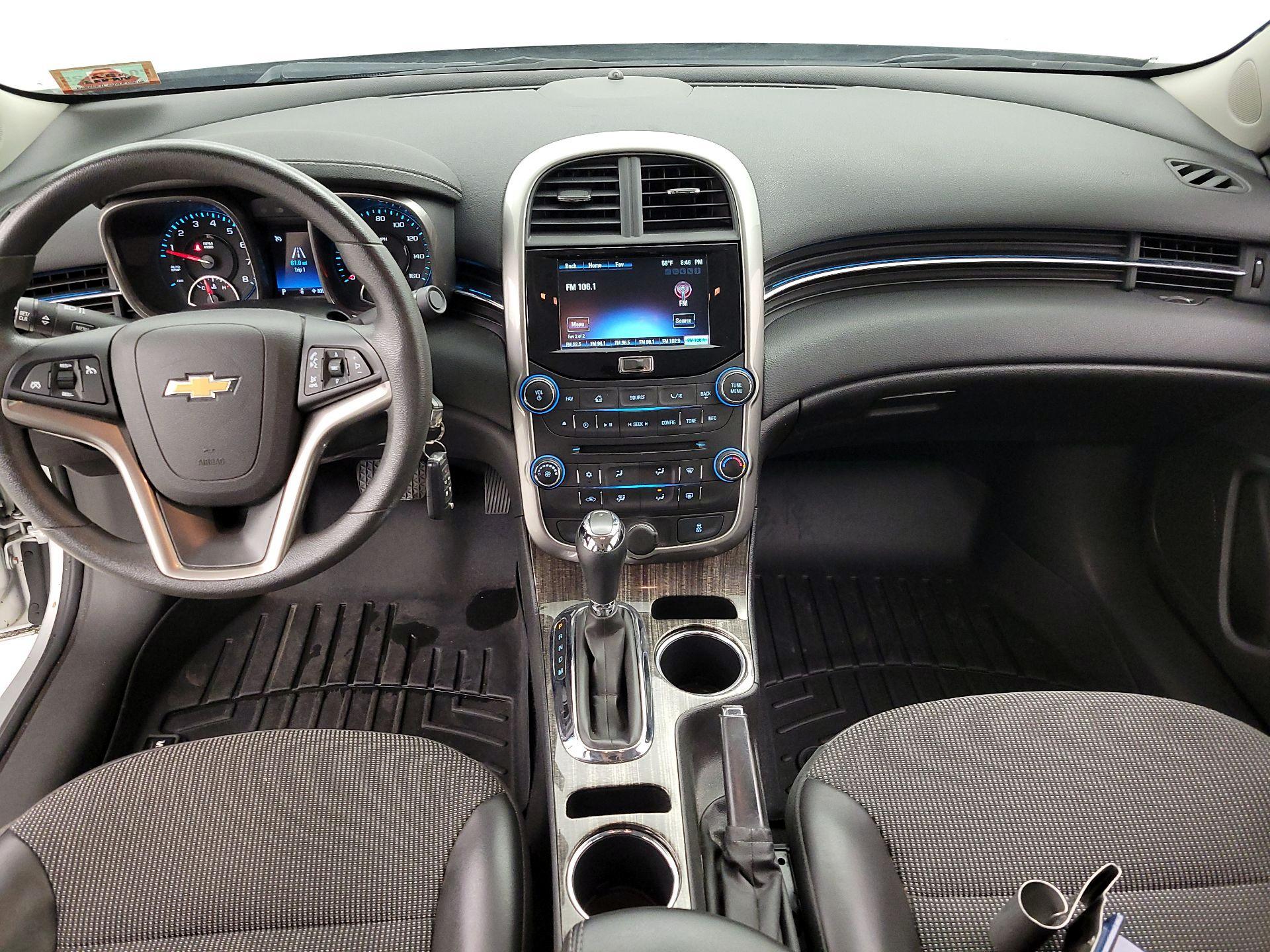 Thumbnail: 2014 Chevrolet Malibu - 9