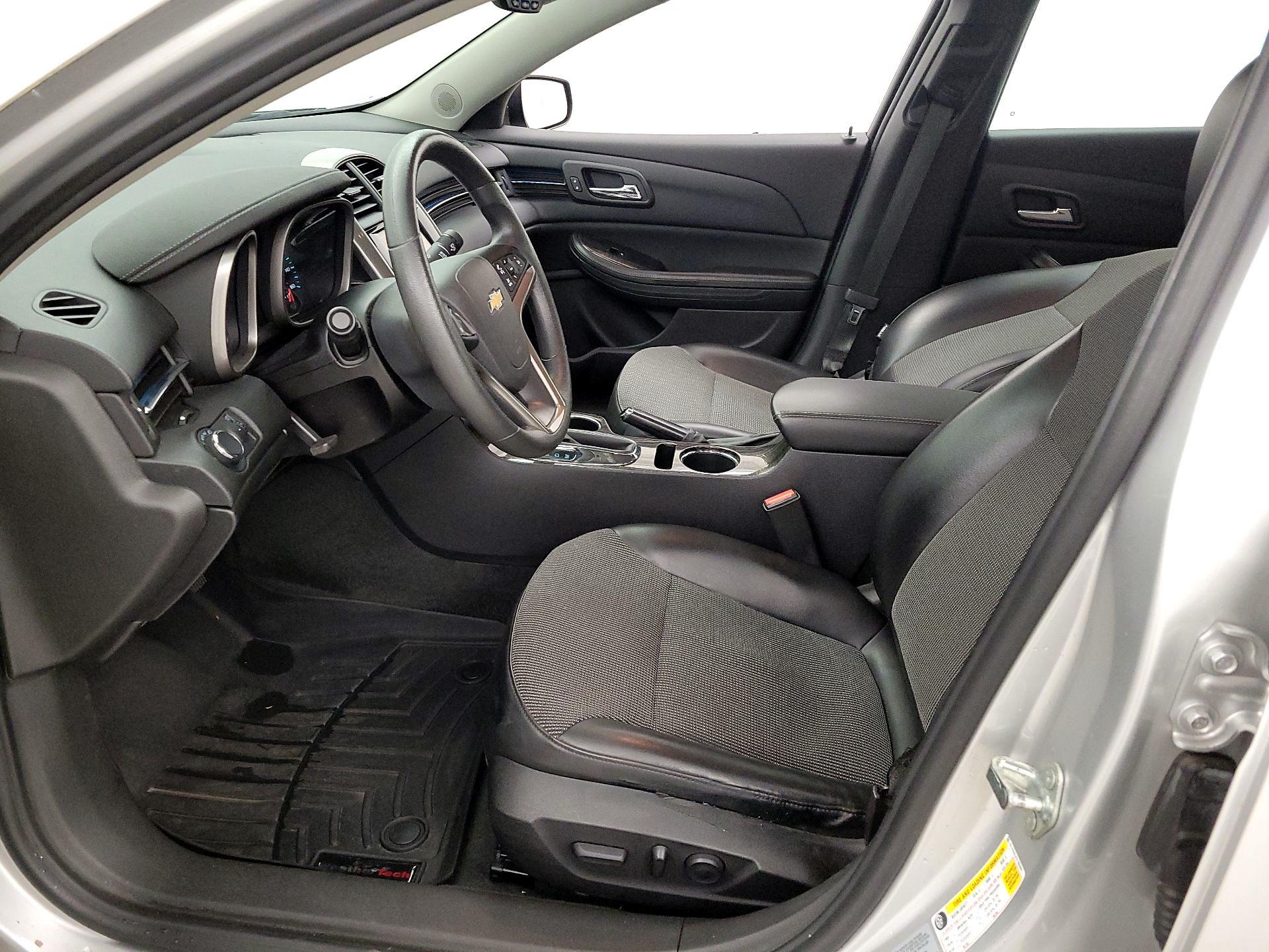 Thumbnail: 2014 Chevrolet Malibu - 11