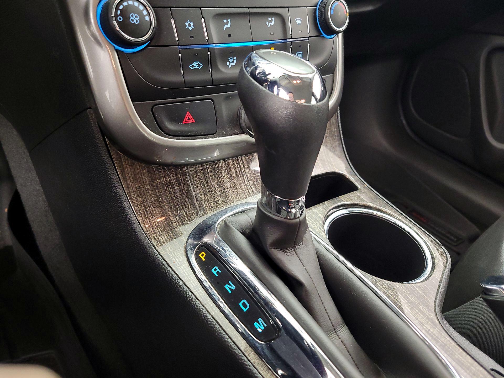 Thumbnail: 2014 Chevrolet Malibu - 17