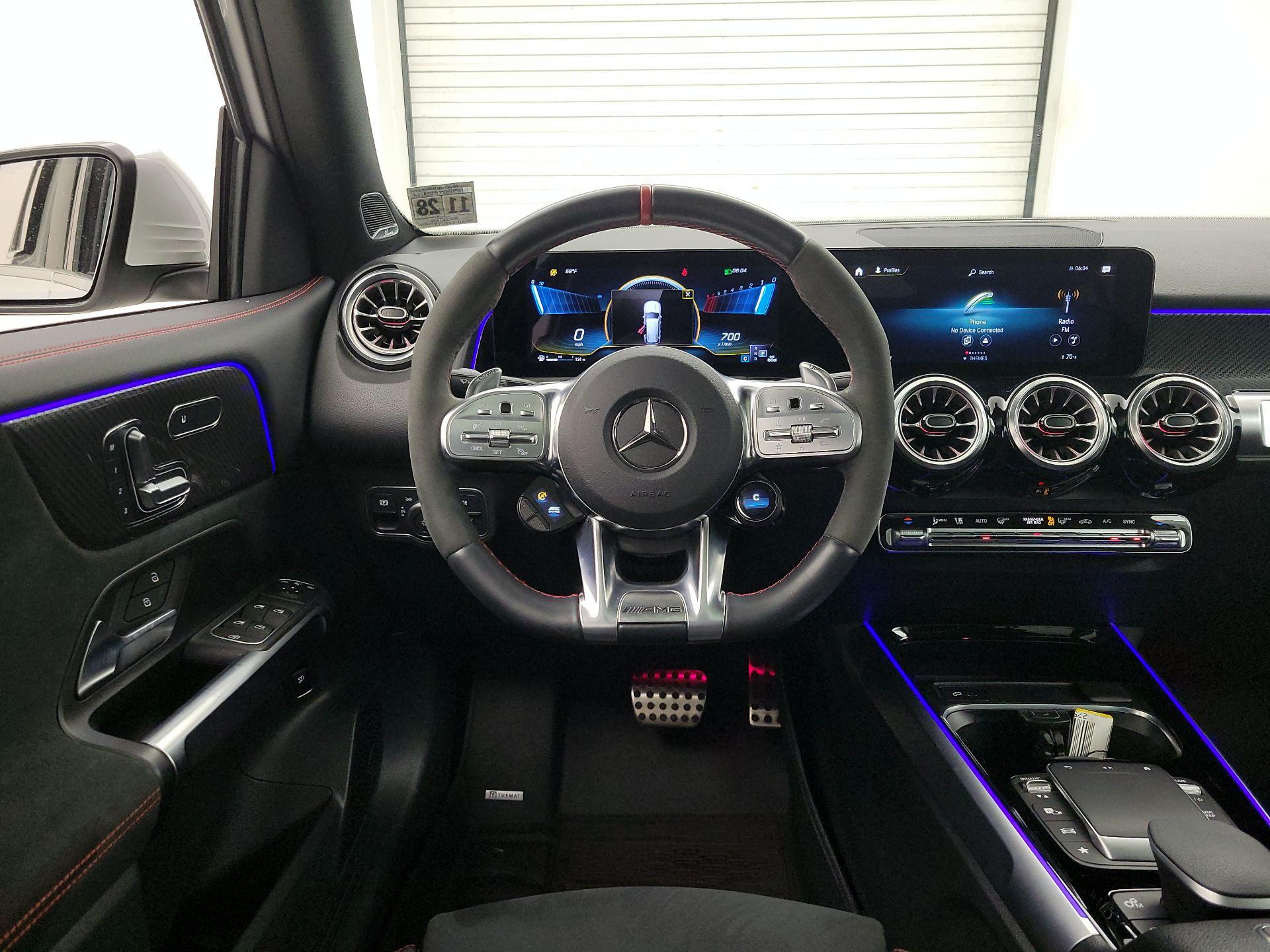 Thumbnail: 2023 Mercedes-Benz GLB - 10