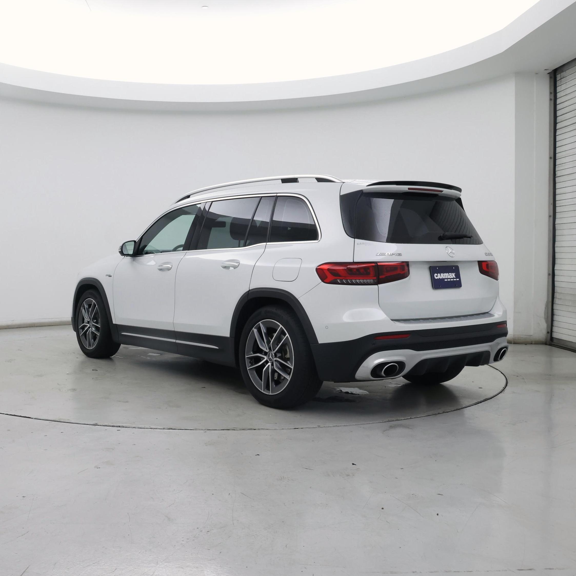 Thumbnail: 2023 Mercedes-Benz GLB - 2