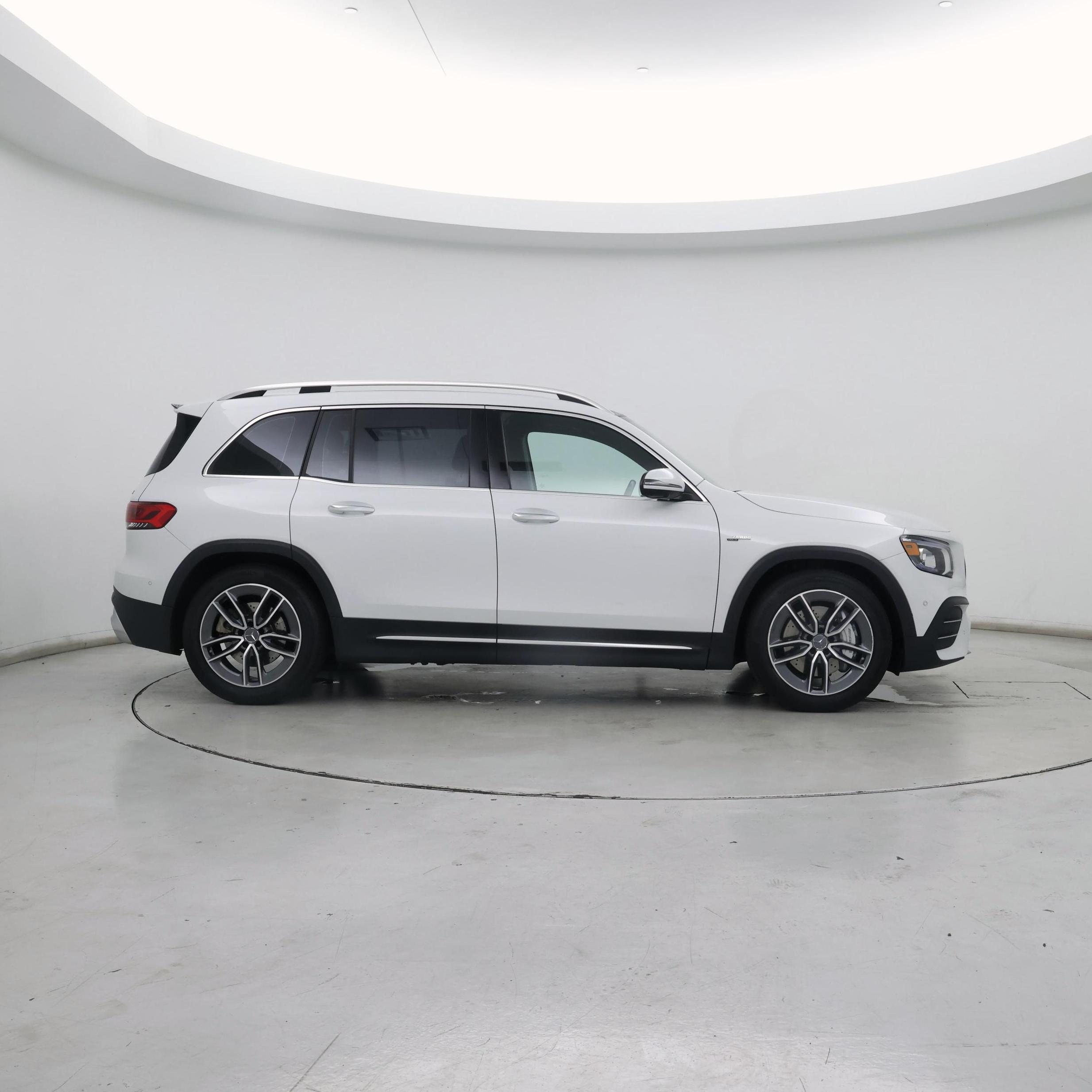 Thumbnail: 2023 Mercedes-Benz GLB - 7