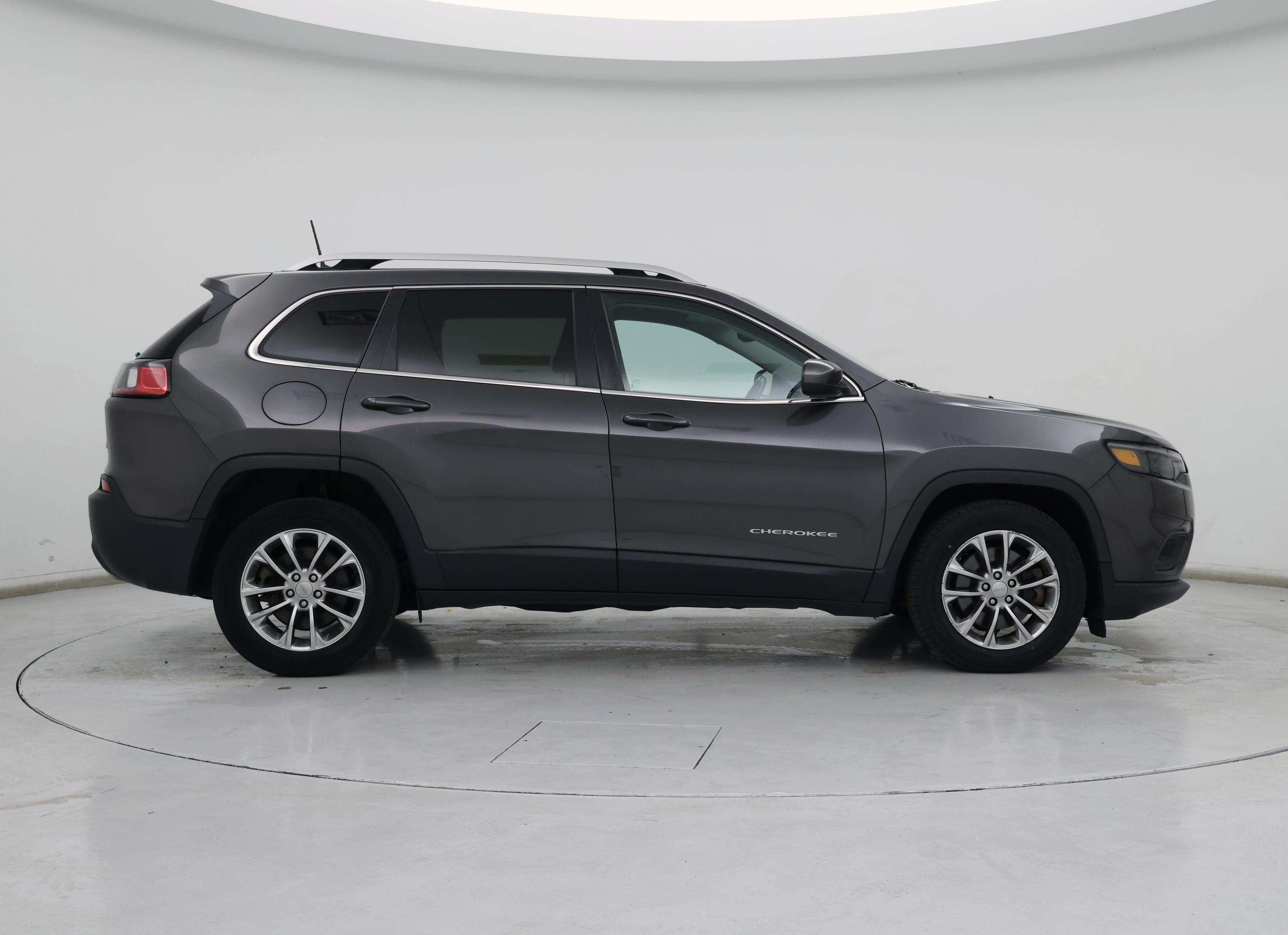 Thumbnail: 2019 Jeep Cherokee - 7