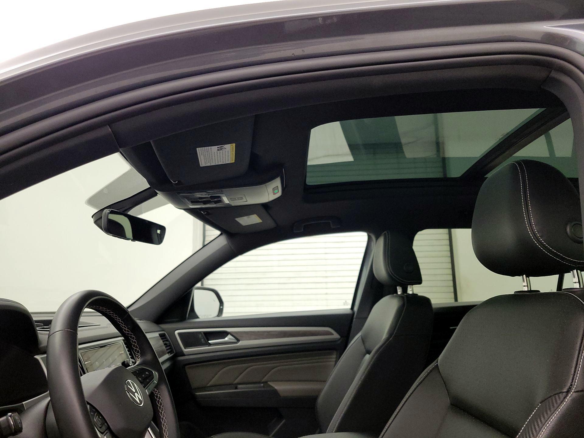 Thumbnail: 2023 Volkswagen Atlas - 19