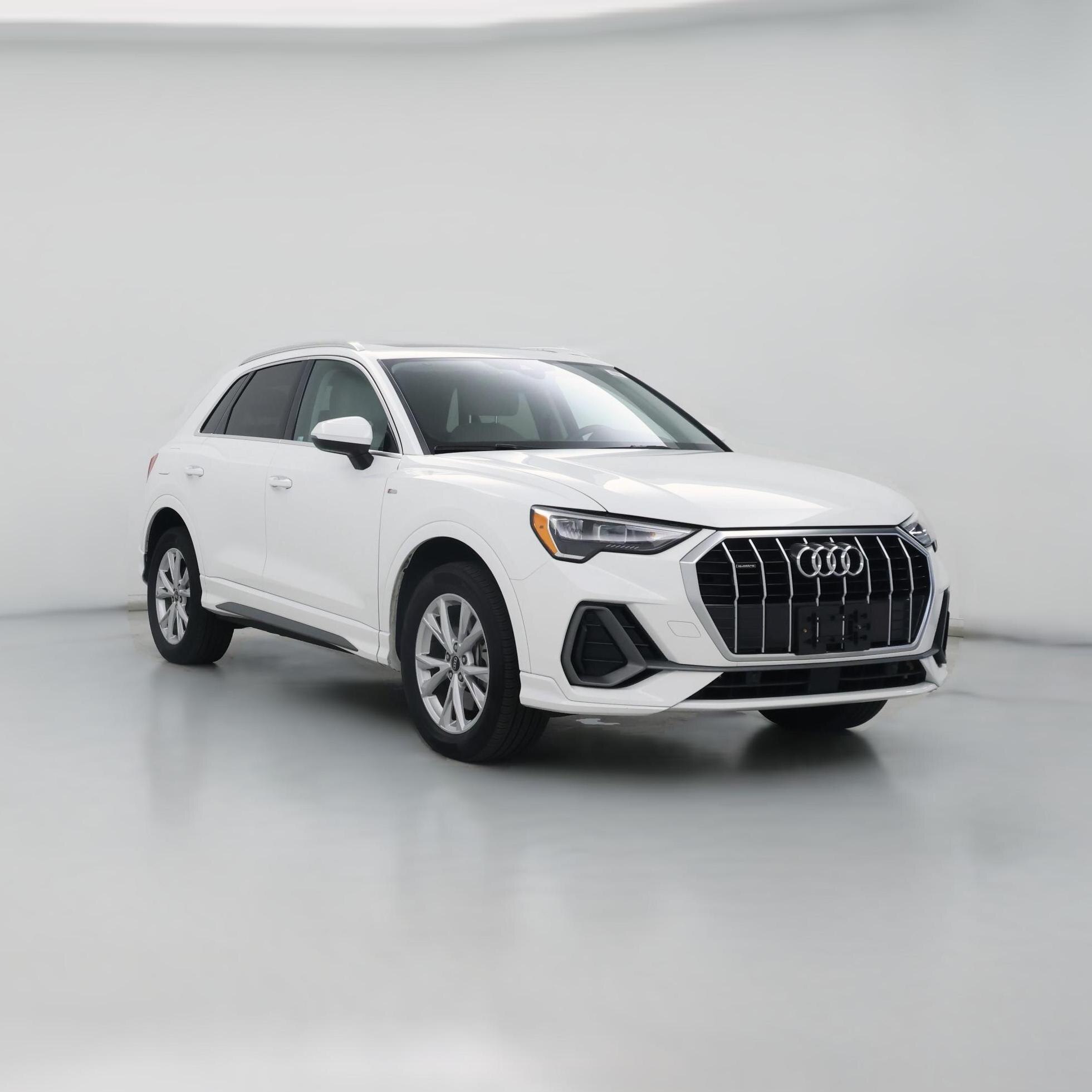 Thumbnail: 2021 Audi Q3 - 1