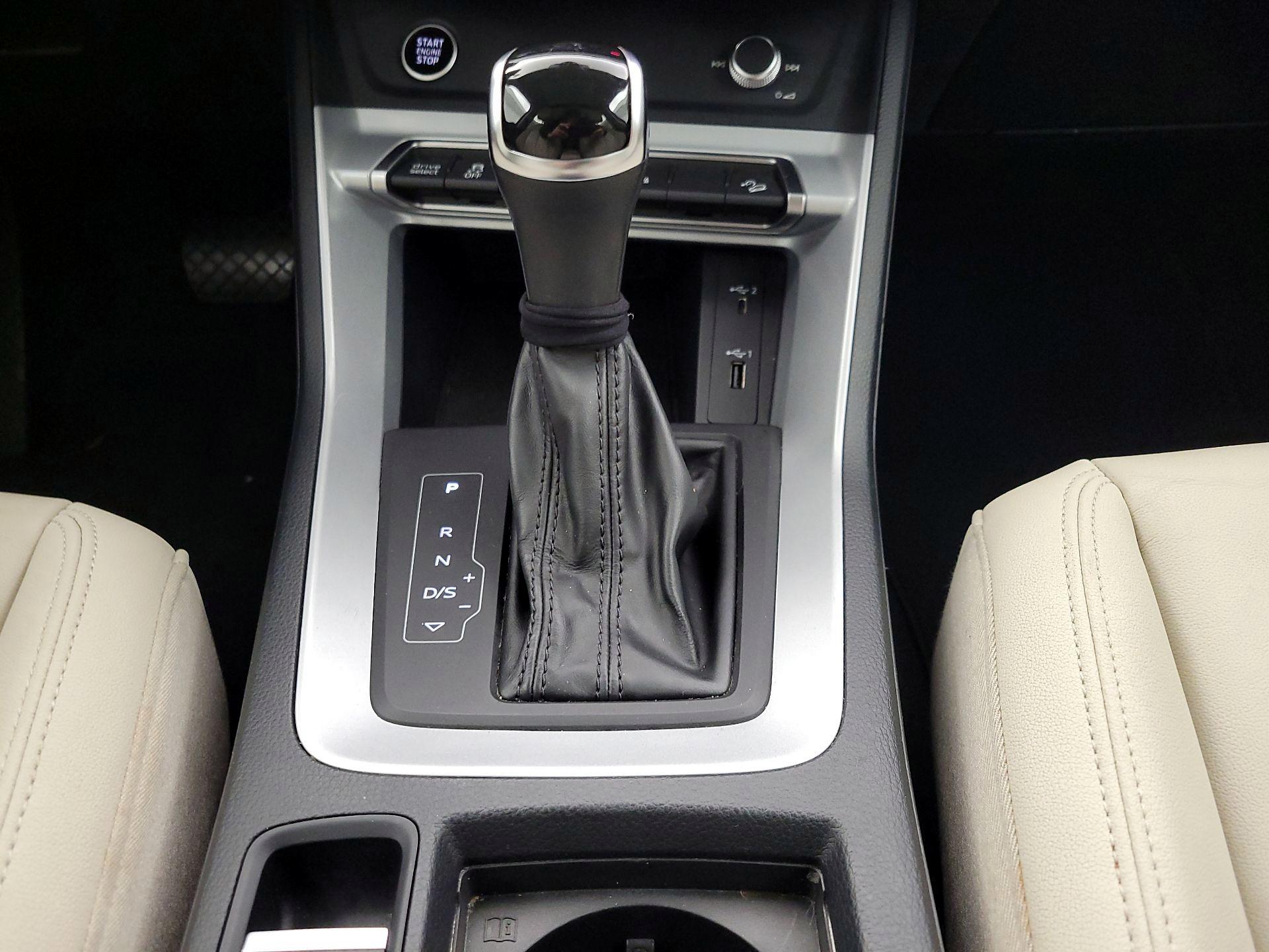 Thumbnail: 2021 Audi Q3 - 17