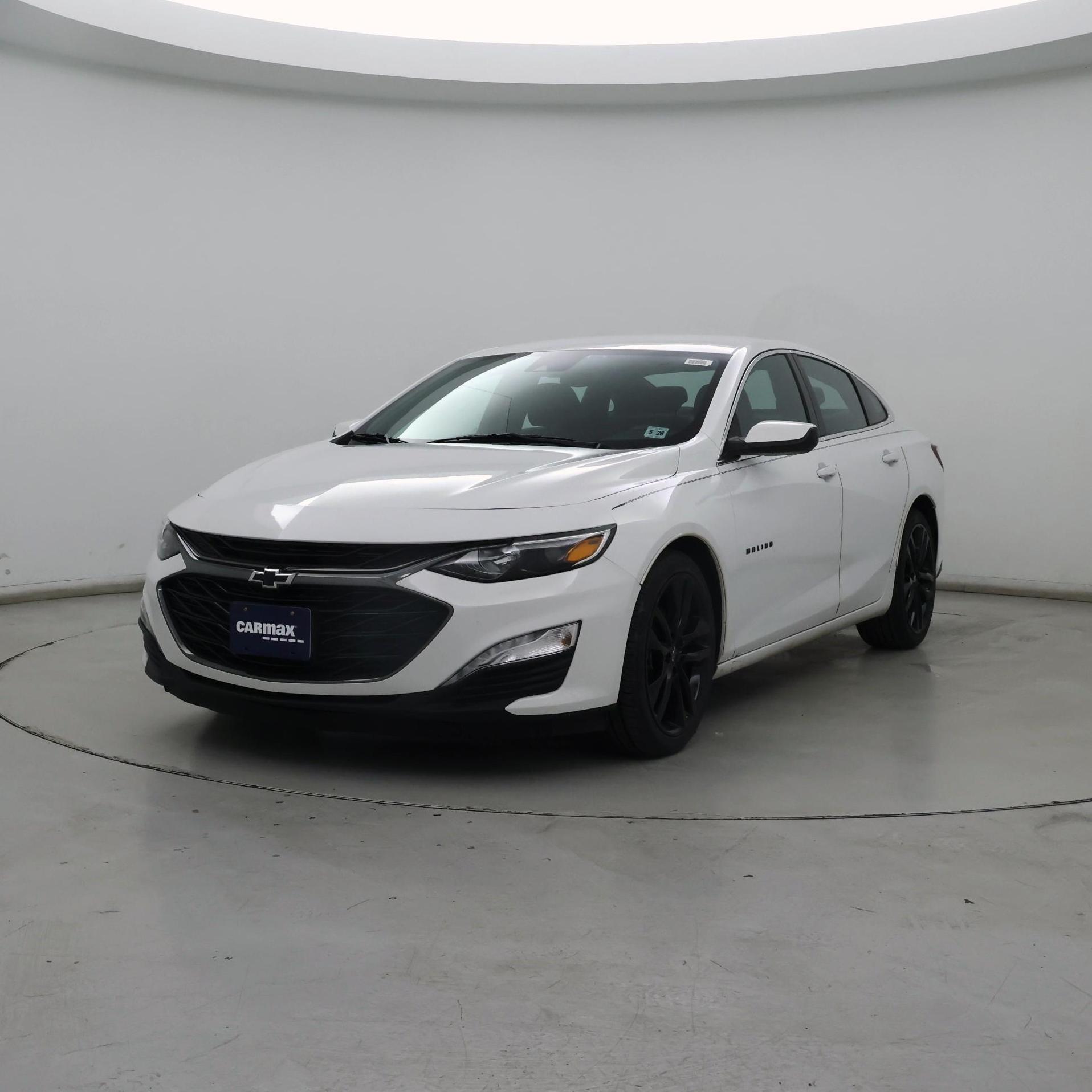 Thumbnail: 2021 Chevrolet Malibu - 4